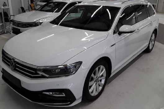 Passat Variant 2.0 TDI DSG R-Line IQ-Light DCC TravelAssist Standheizung