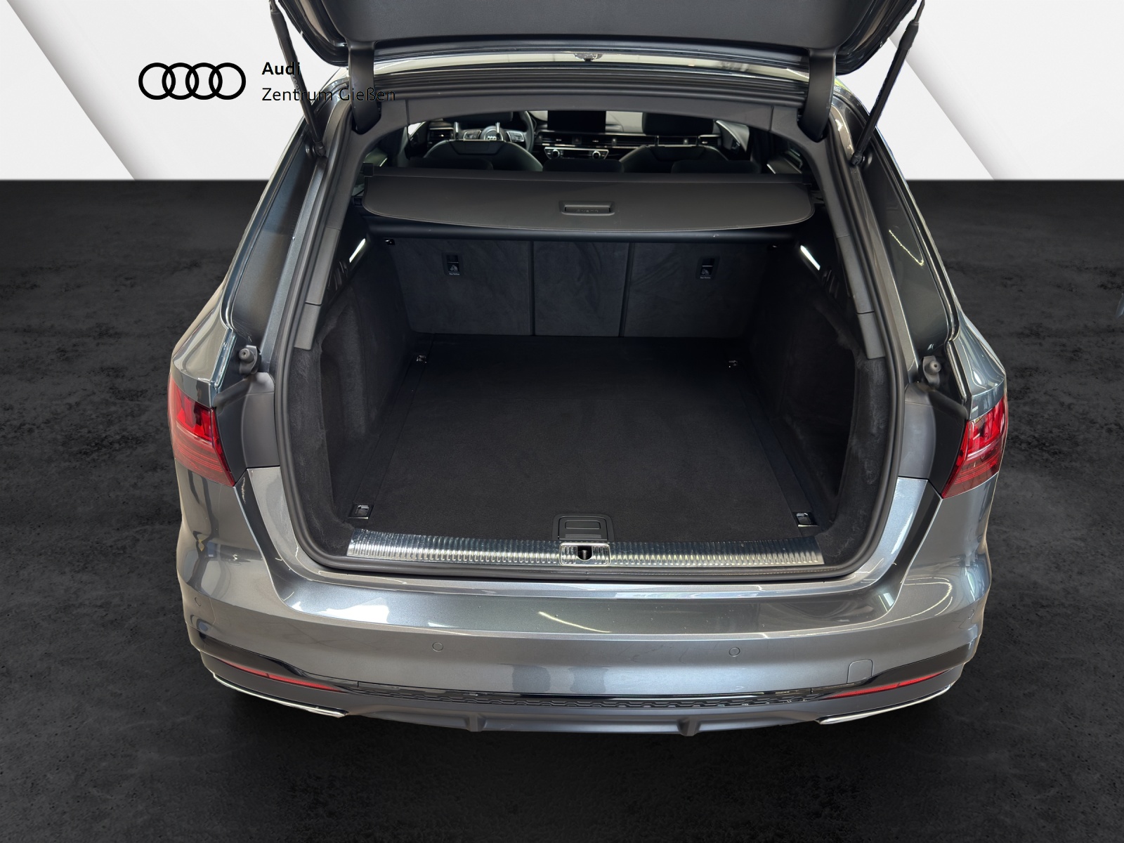 A4 Avant 35 TDI S-tronic S line Black PANO Navi LED