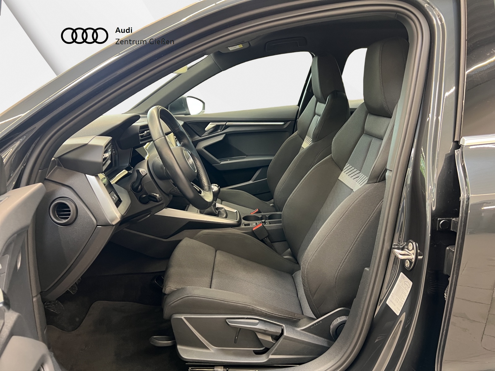 A3 Sportback 30 TFSI advanced AHK LED Infotainment-Paket