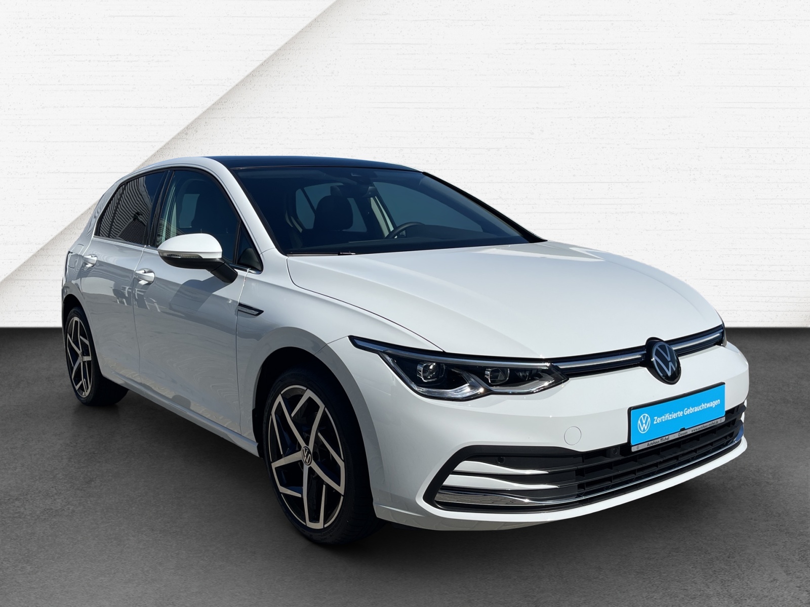 Golf VIII 1.5 eTSI DSG Style Panodach Navi Alu-18Zoll