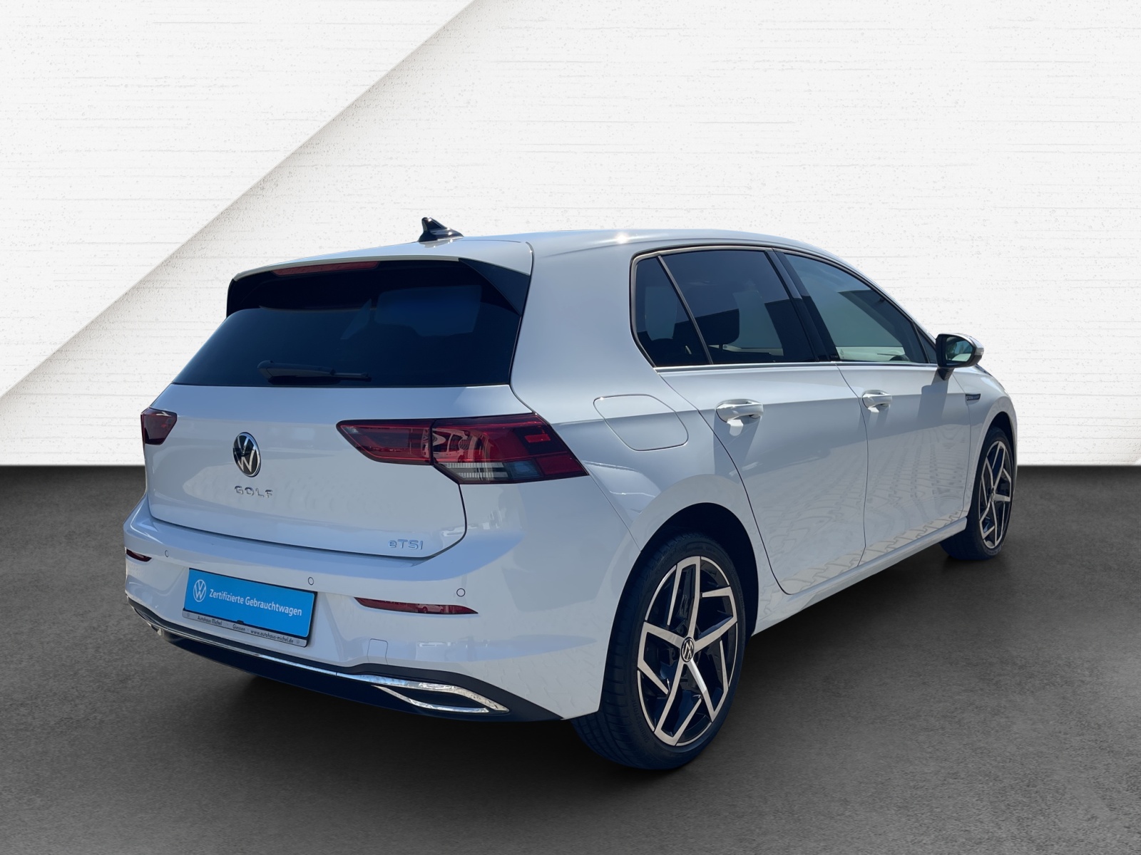 Golf VIII 1.5 eTSI DSG Style Panodach Navi Alu-18Zoll