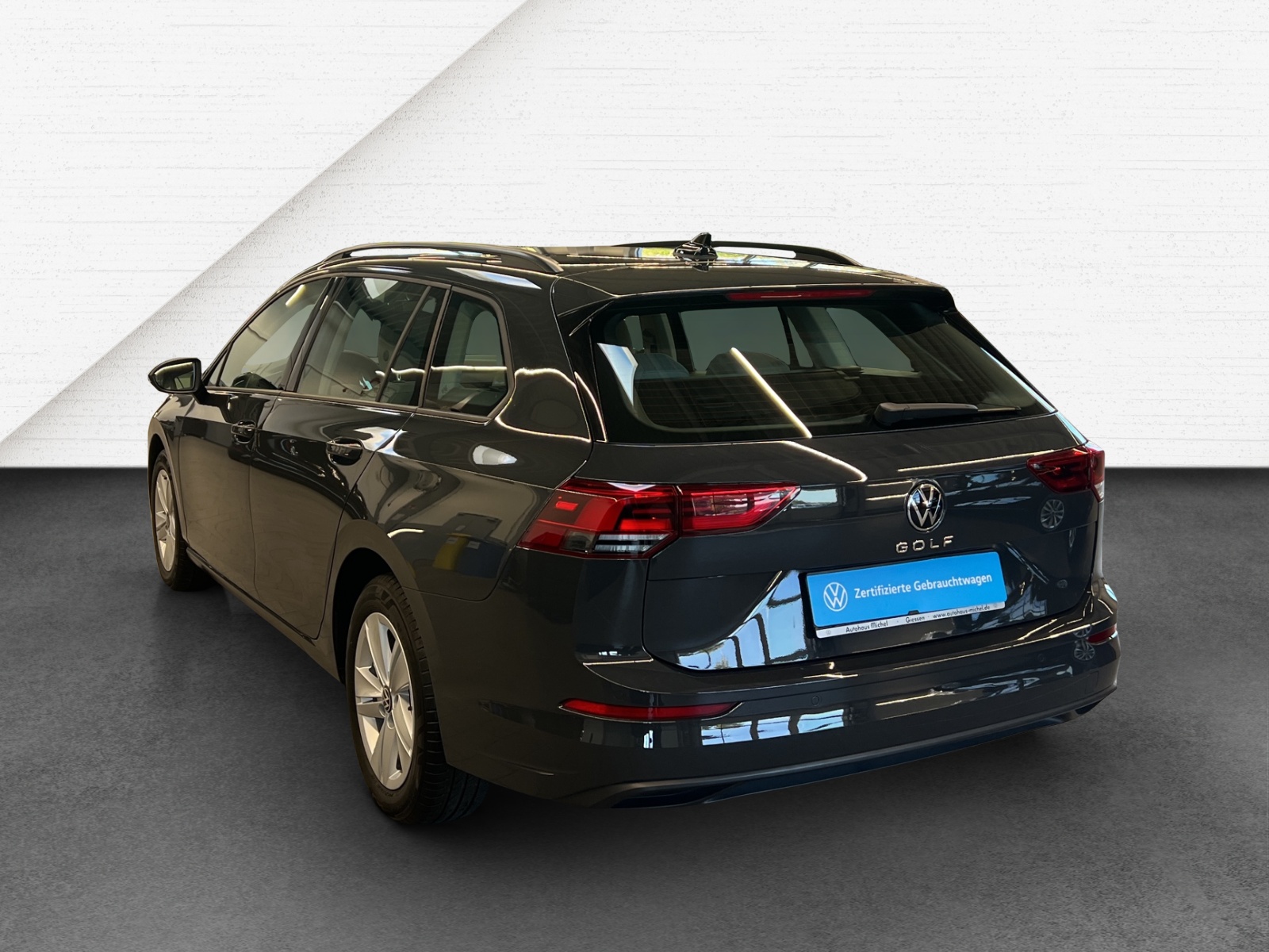 Golf VIII Variant 1.0 TSI Life LED TravelAssist Navi ErgoActive