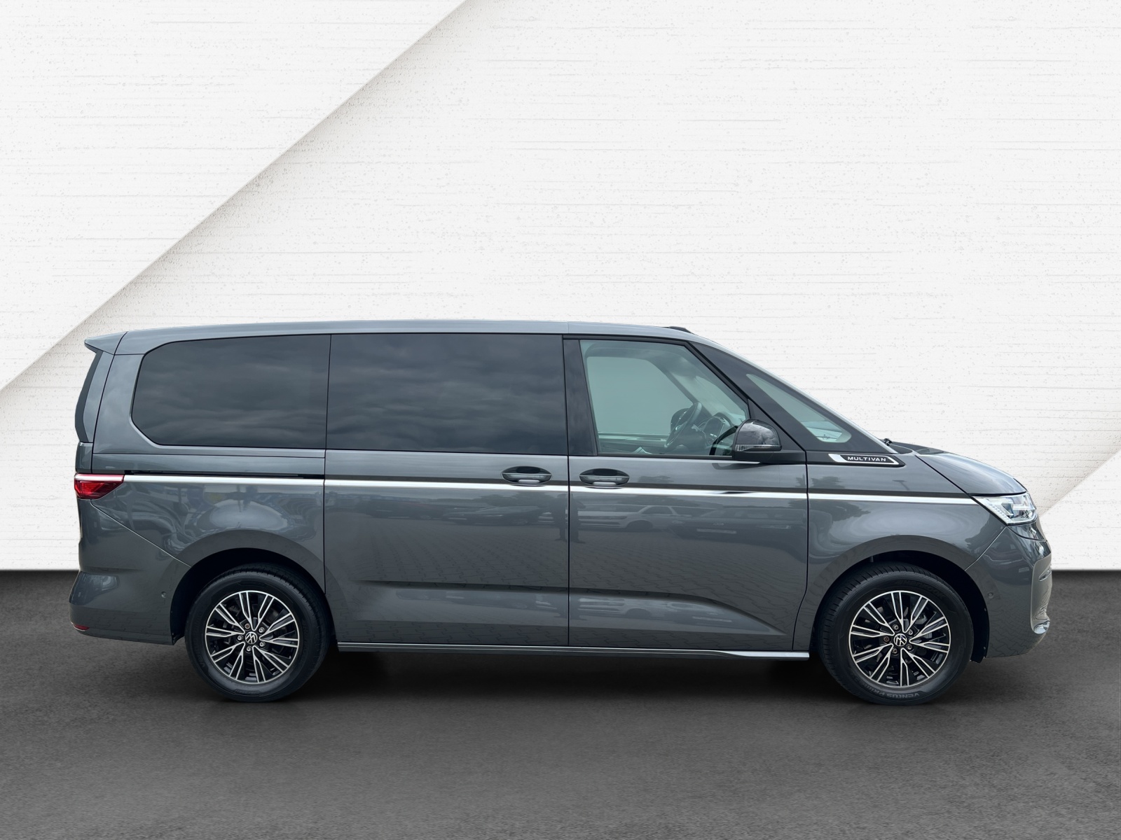Multivan Style LÜ 2.0 TDI DSG Pano ACC AGR Sitz DCC Standheizung