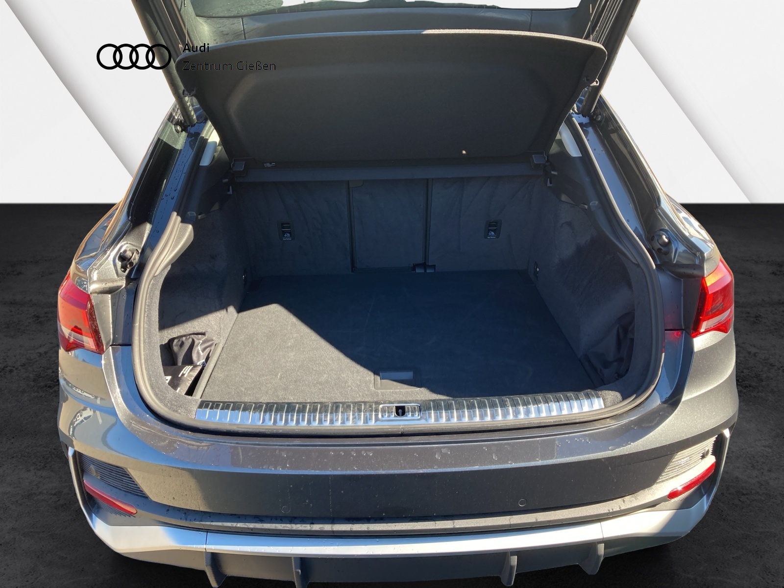 Q3 Sportback 40 TFSI quattro S line Navi AHK Kamera