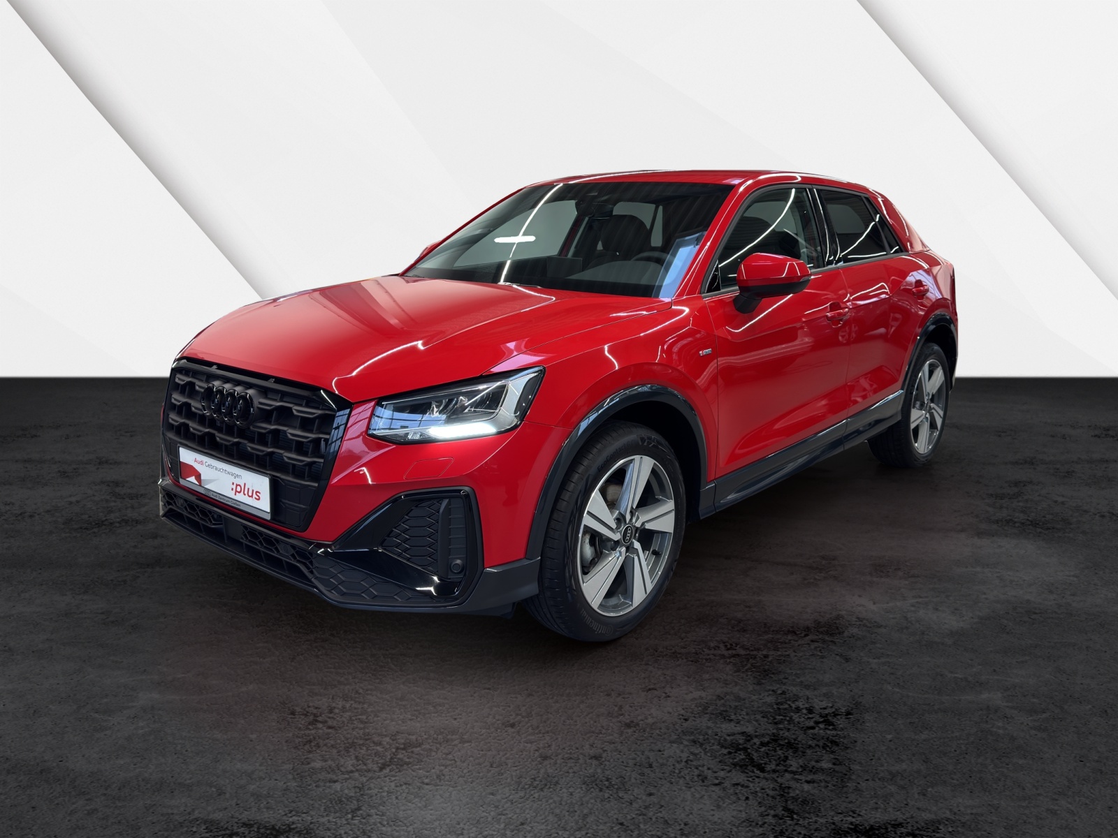 Q2 35 TFSI S tronic S line Black Navi AHK