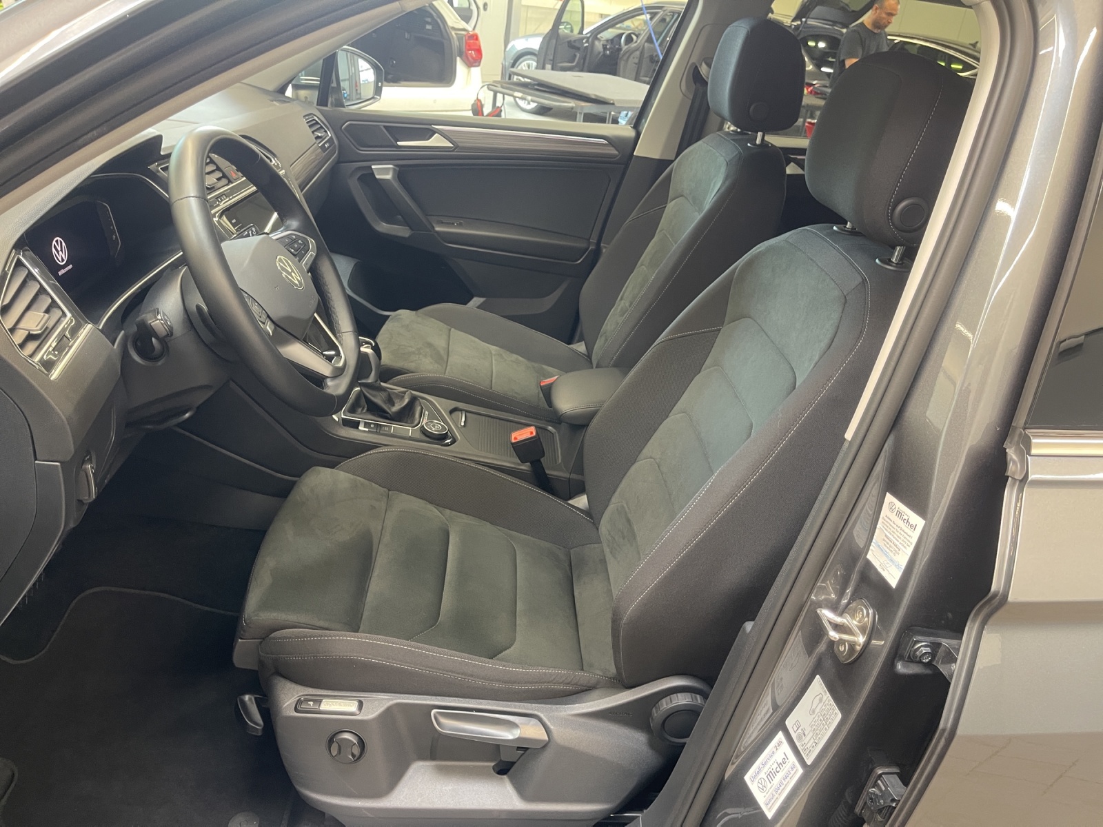 Tiguan Allspace 2.0 TDI DSG 4M Elegance IQ-Light Navi Alu-19Zoll TravelAssist