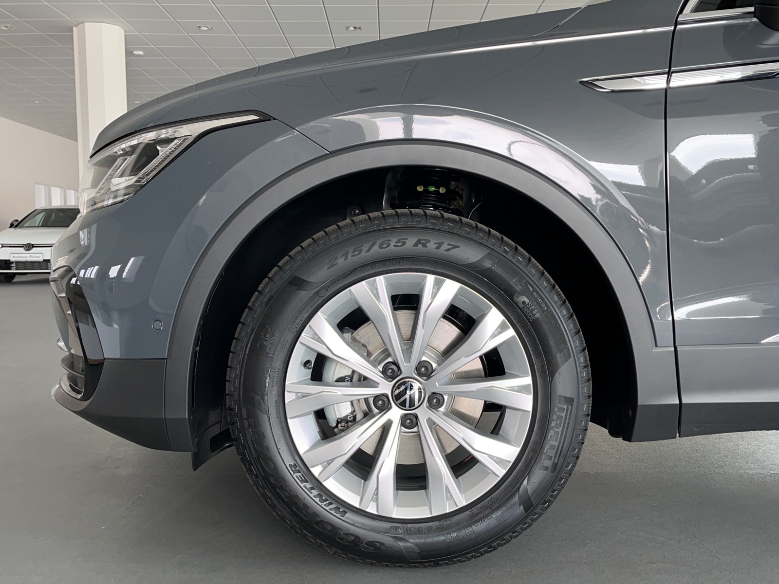 Tiguan 1.5 TSI DSG Elegance LED-Matrix TravelAssist AHK Navi