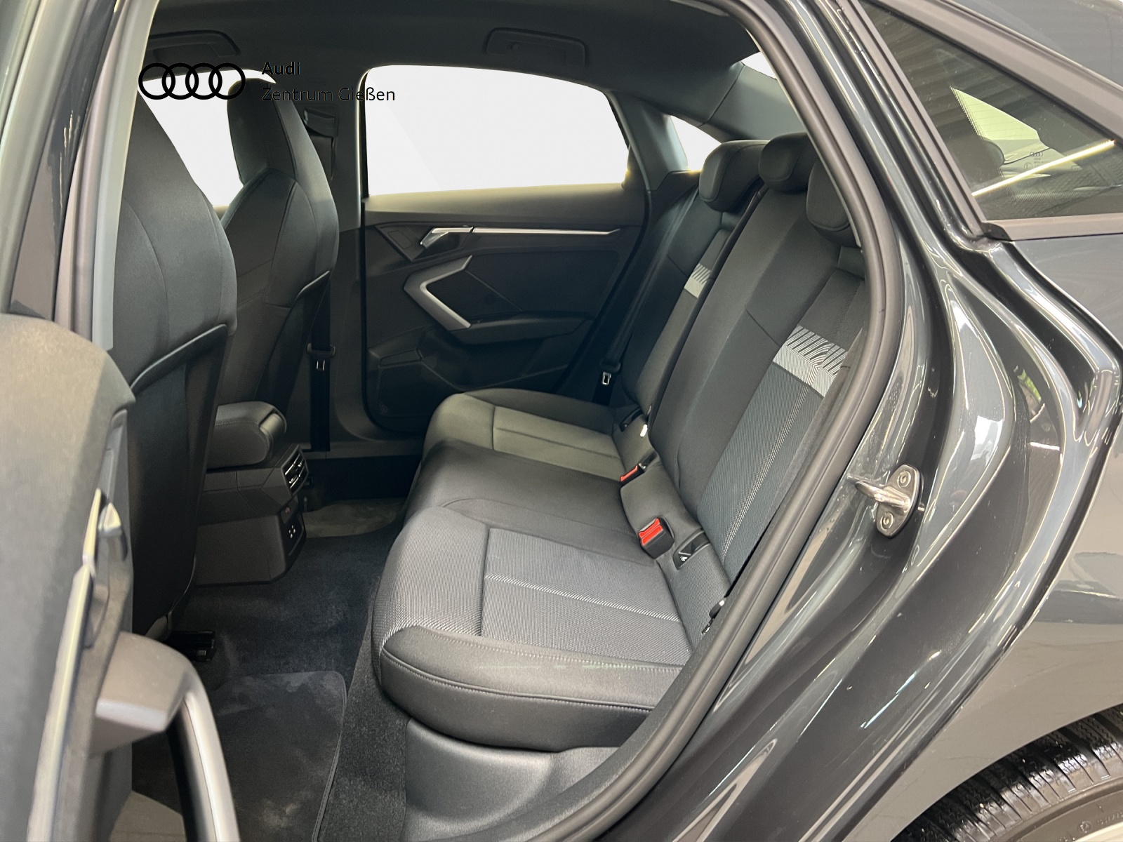 A3 Limousine 30 TFSI S-tronic AHK ACC Kamera Navi