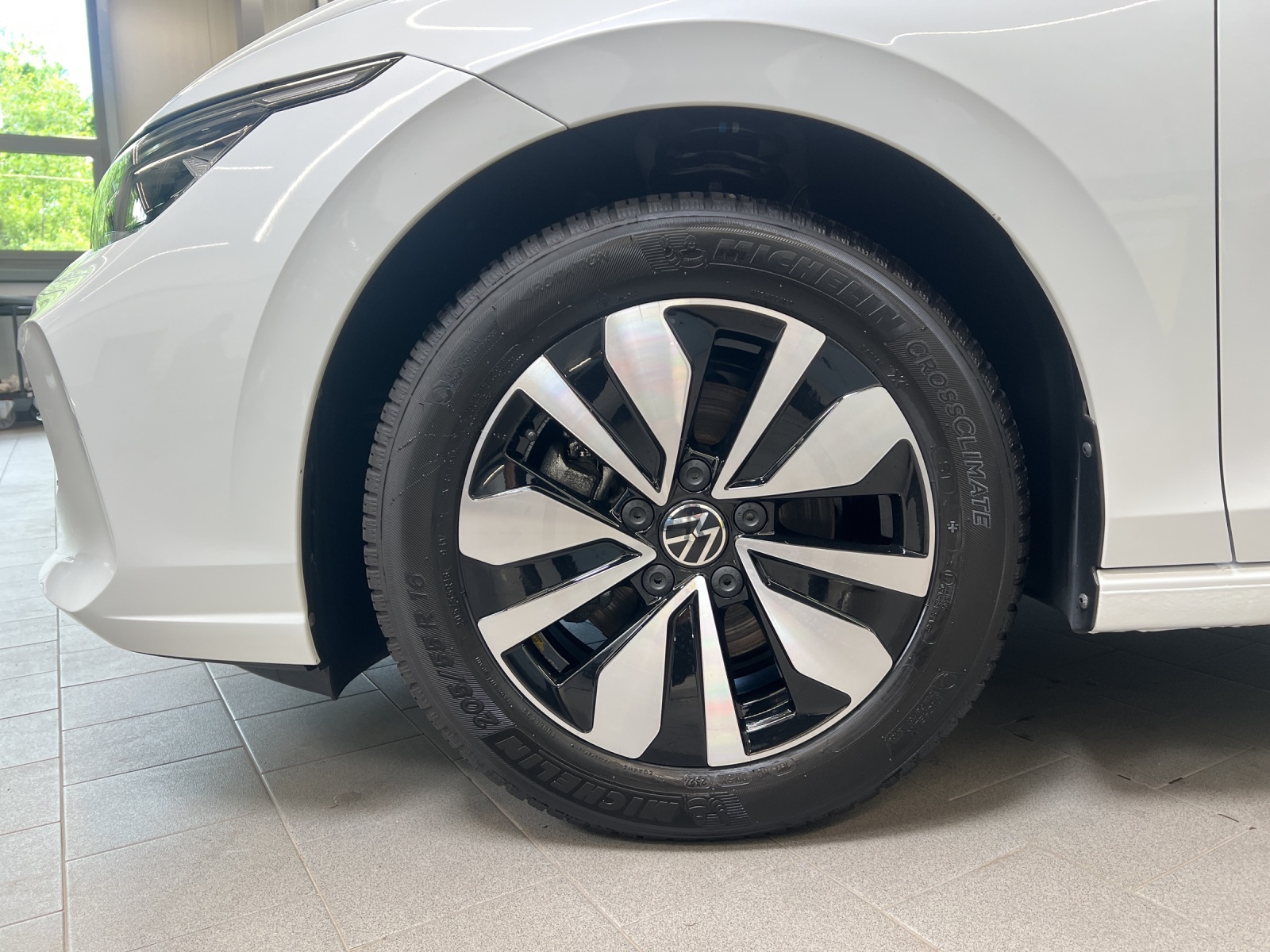 Golf VIII 2.0 TDI DSG Goal LED-Plus TravelAssist Navi AHK