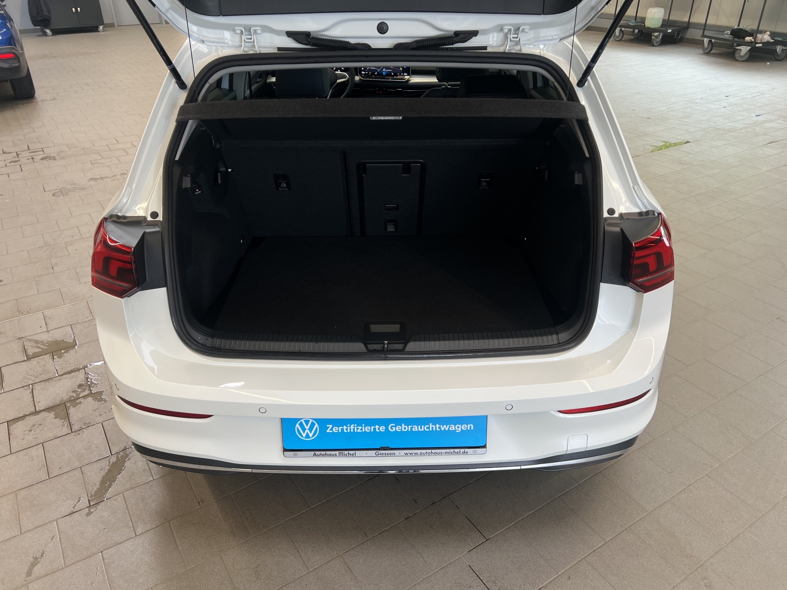 Golf VIII 2.0 TDI DSG Goal LED-Plus TravelAssist Navi AHK