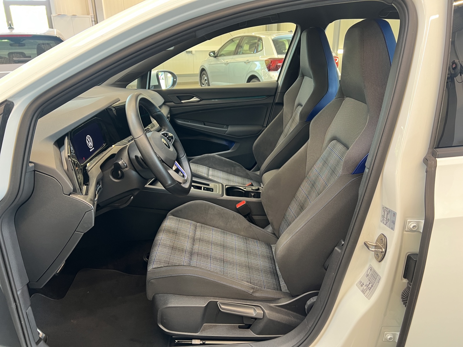 Golf VIII TSI Plug-In Hybrid DSG GTE LED-Plus Navi Rückkamera