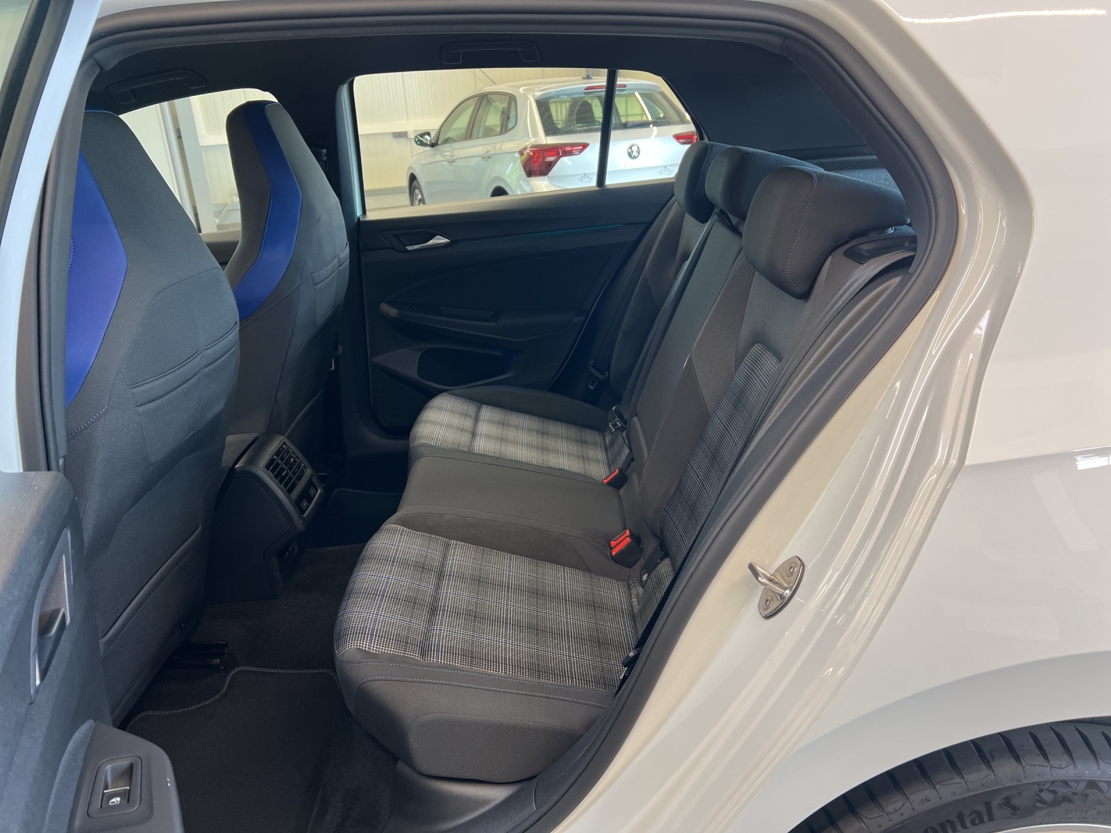 Golf VIII TSI Plug-In Hybrid DSG GTE LED-Plus Navi Rückkamera