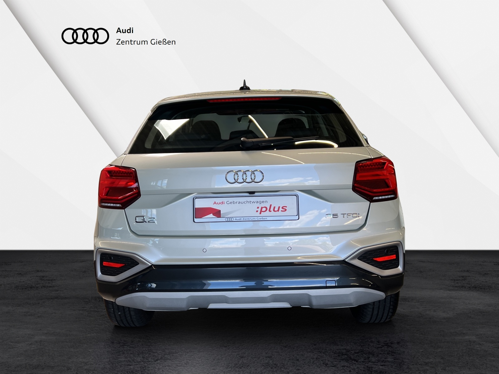 Q2 35 TFSI S tronic advanced MATRIX-LED ACC Kamera