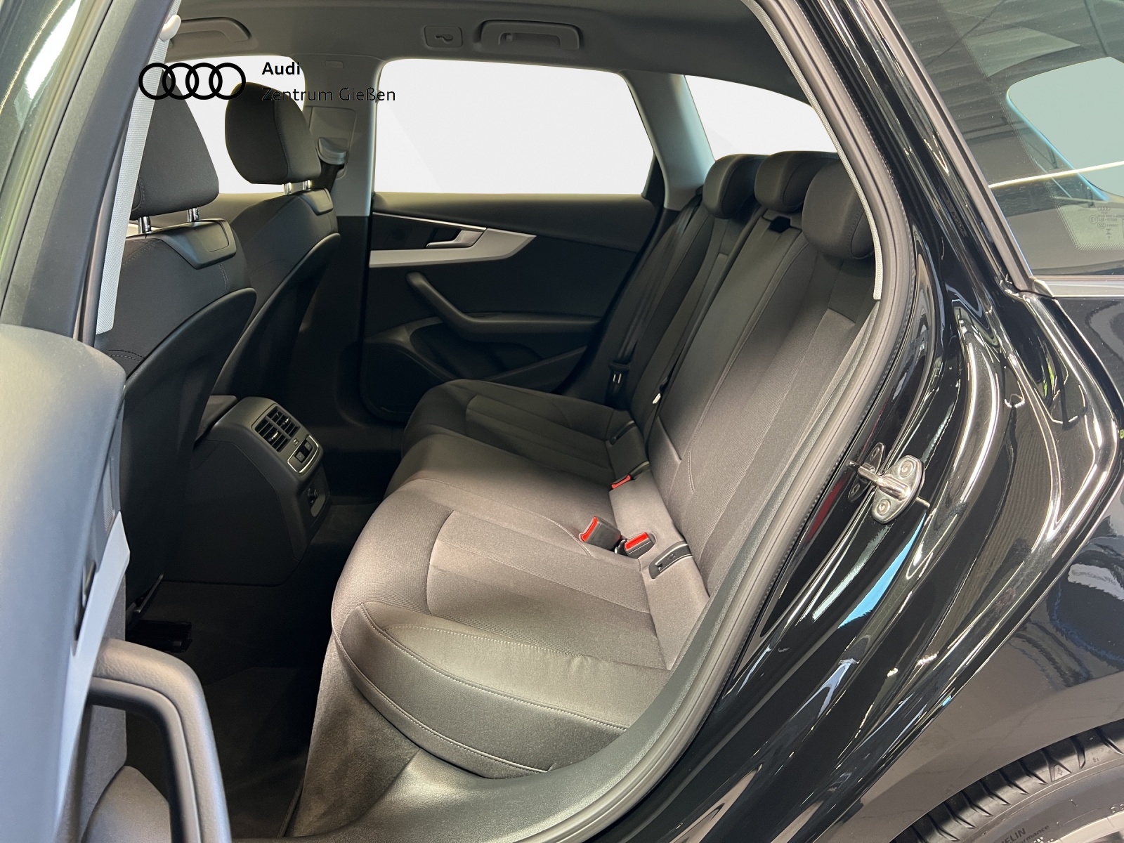 A4 Avant 40 TFSI S line LED Navi Assistenzpaket Tour