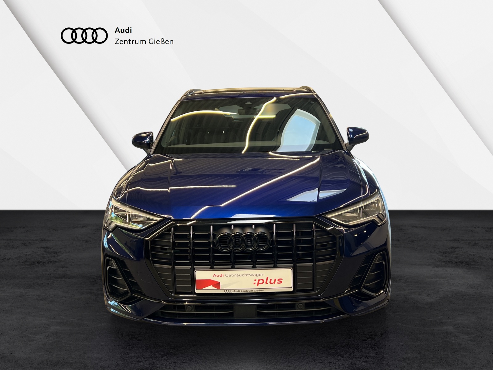 Q3 40 TDI quattro S line Black Pano AHK Navi LED