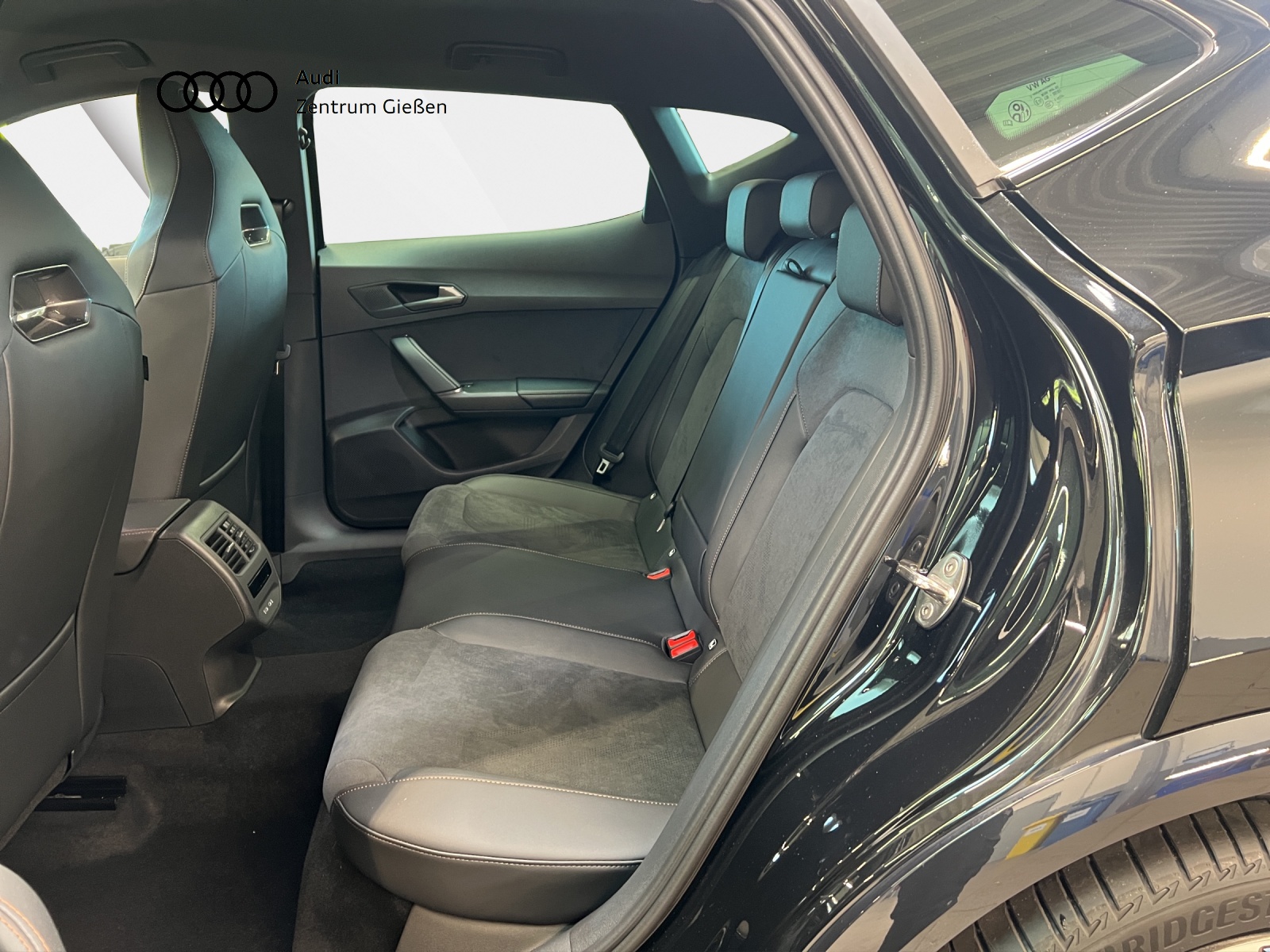 Formentor 2.0 TSI 4Drive DSG VZ AHK MATRIX NAVI DCC ACC