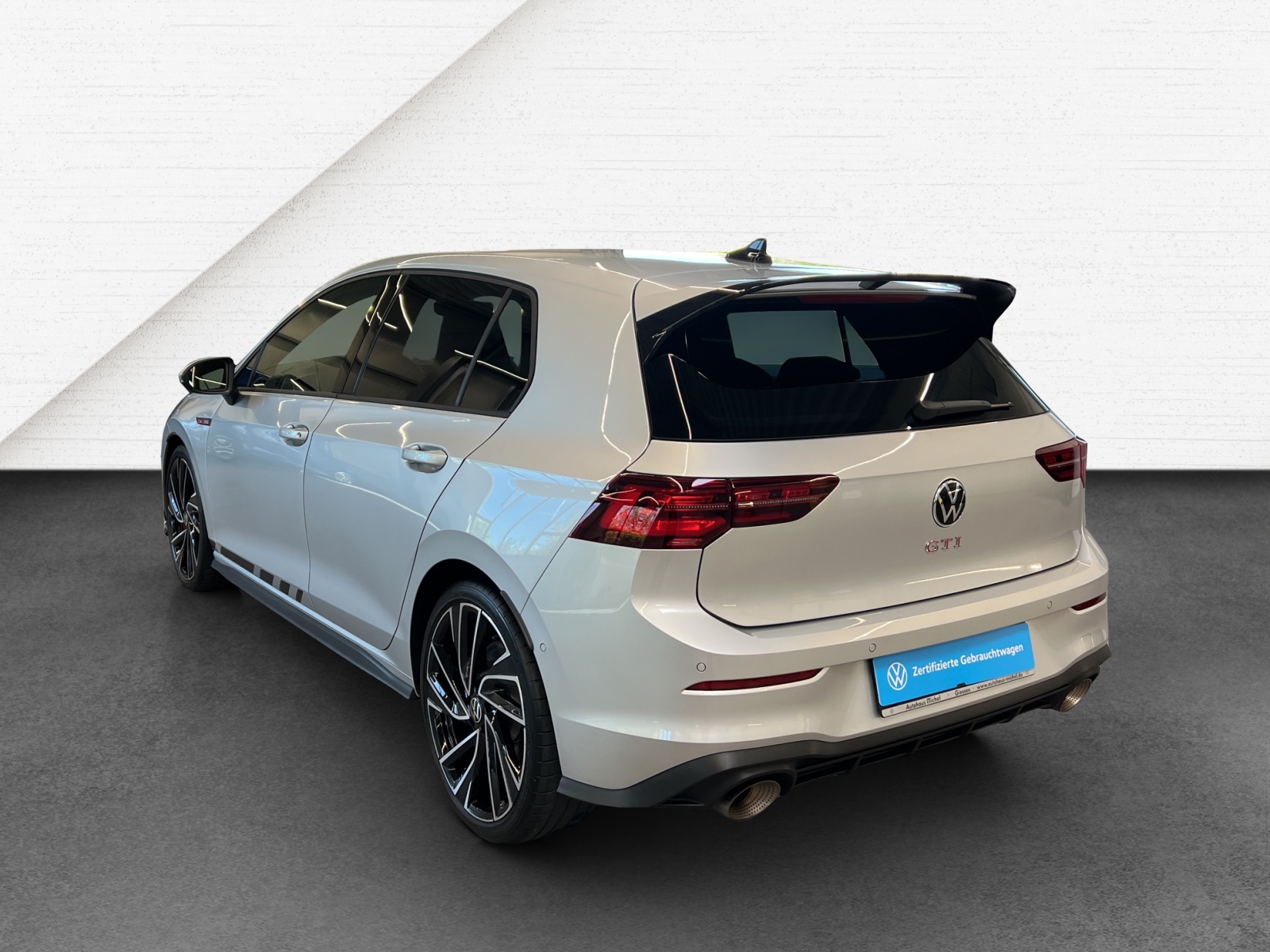 Golf VIII 2.0 TSI DSG GTI Clubsport IQ-Light HeadUp DCC Harmann-Kardon