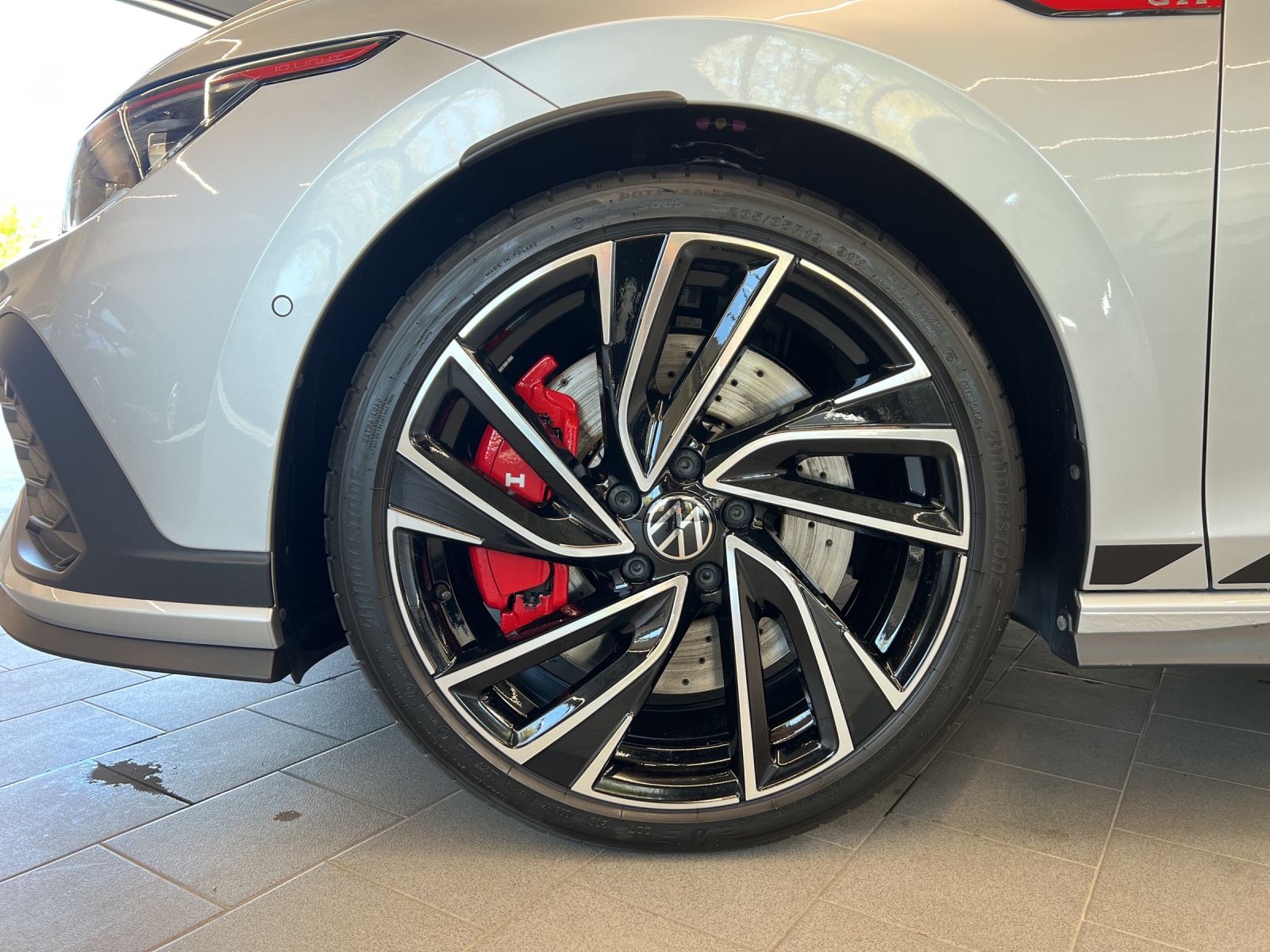 Golf VIII 2.0 TSI DSG GTI Clubsport IQ-Light HeadUp DCC Harmann-Kardon