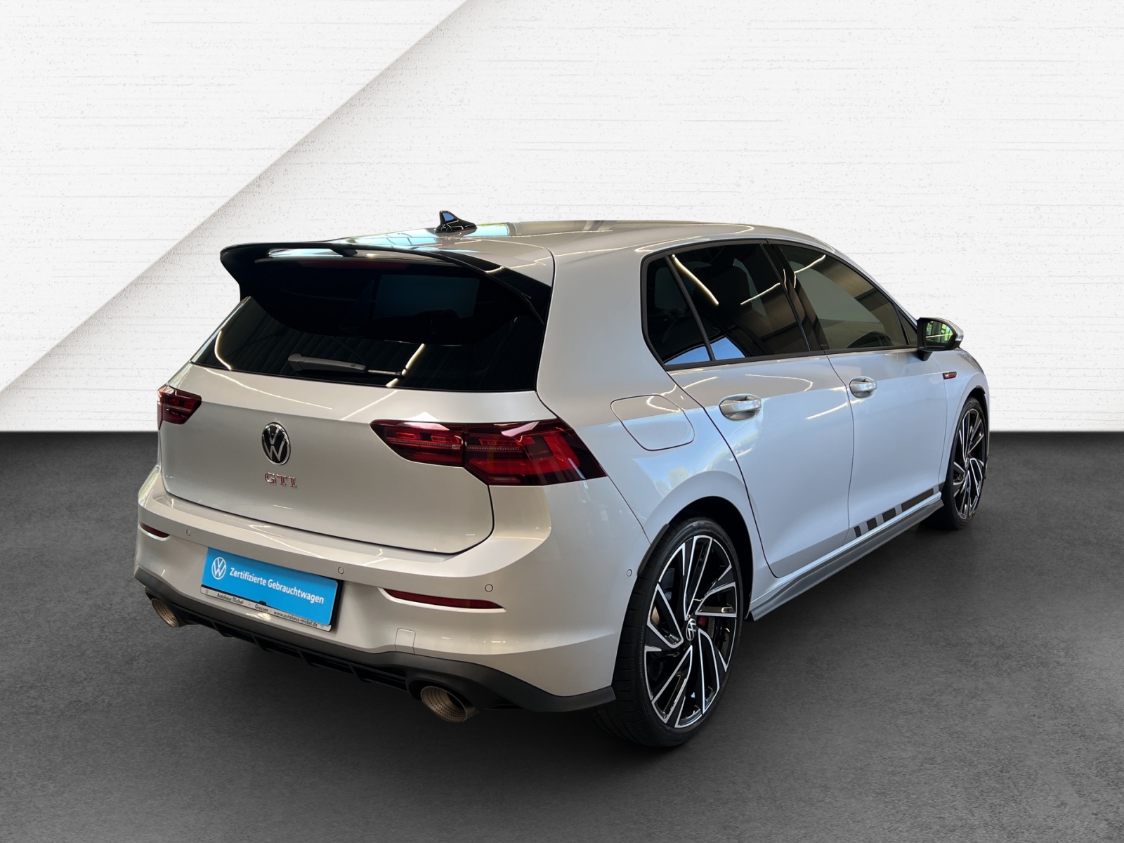 Golf VIII 2.0 TSI DSG GTI Clubsport IQ-Light HeadUp DCC Harmann-Kardon