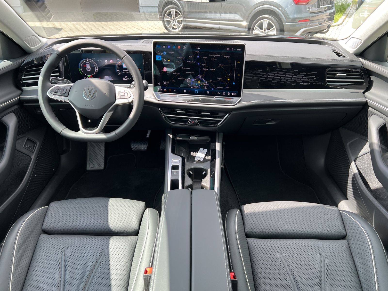 Passat Variant TSI Plug-In Hybrid DSG Elegance IQ-Light HeadUp DCCpro Navi AHK