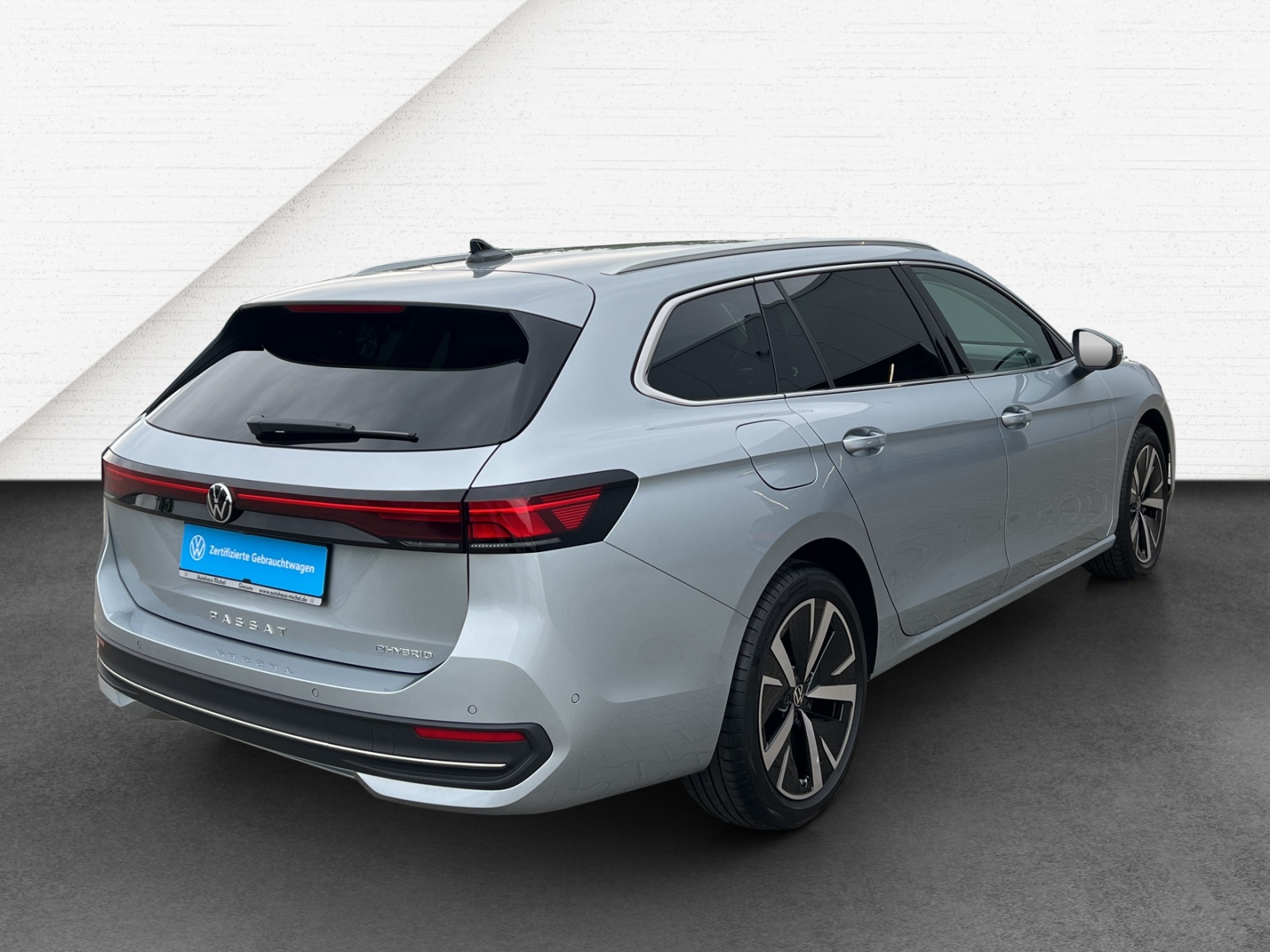 Passat Variant TSI Plug-In Hybrid DSG Business LED Navi AHK ErgoActive