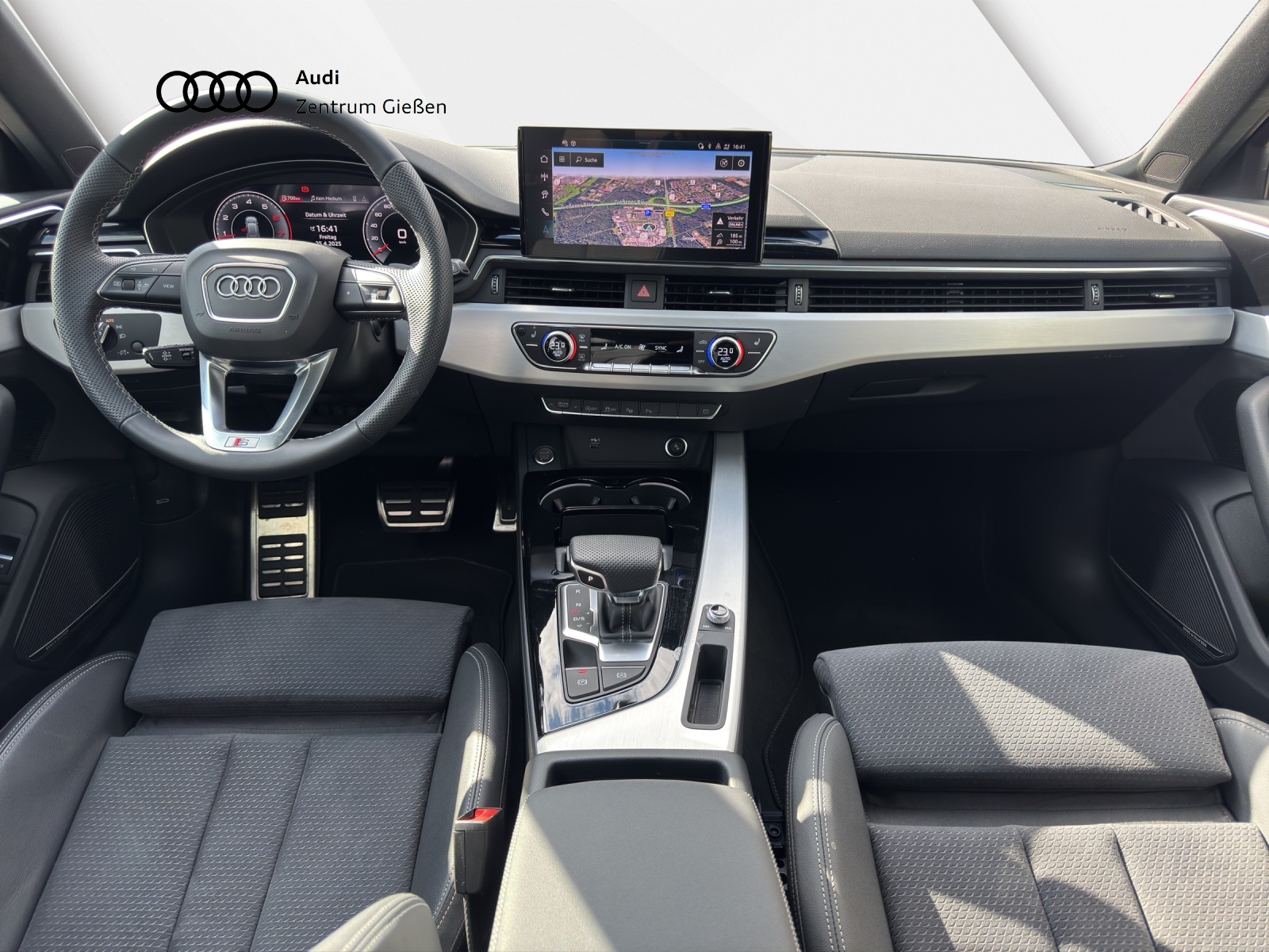 A4 Avant 40 TFSI S line Black B&O Pano Matrix-LED