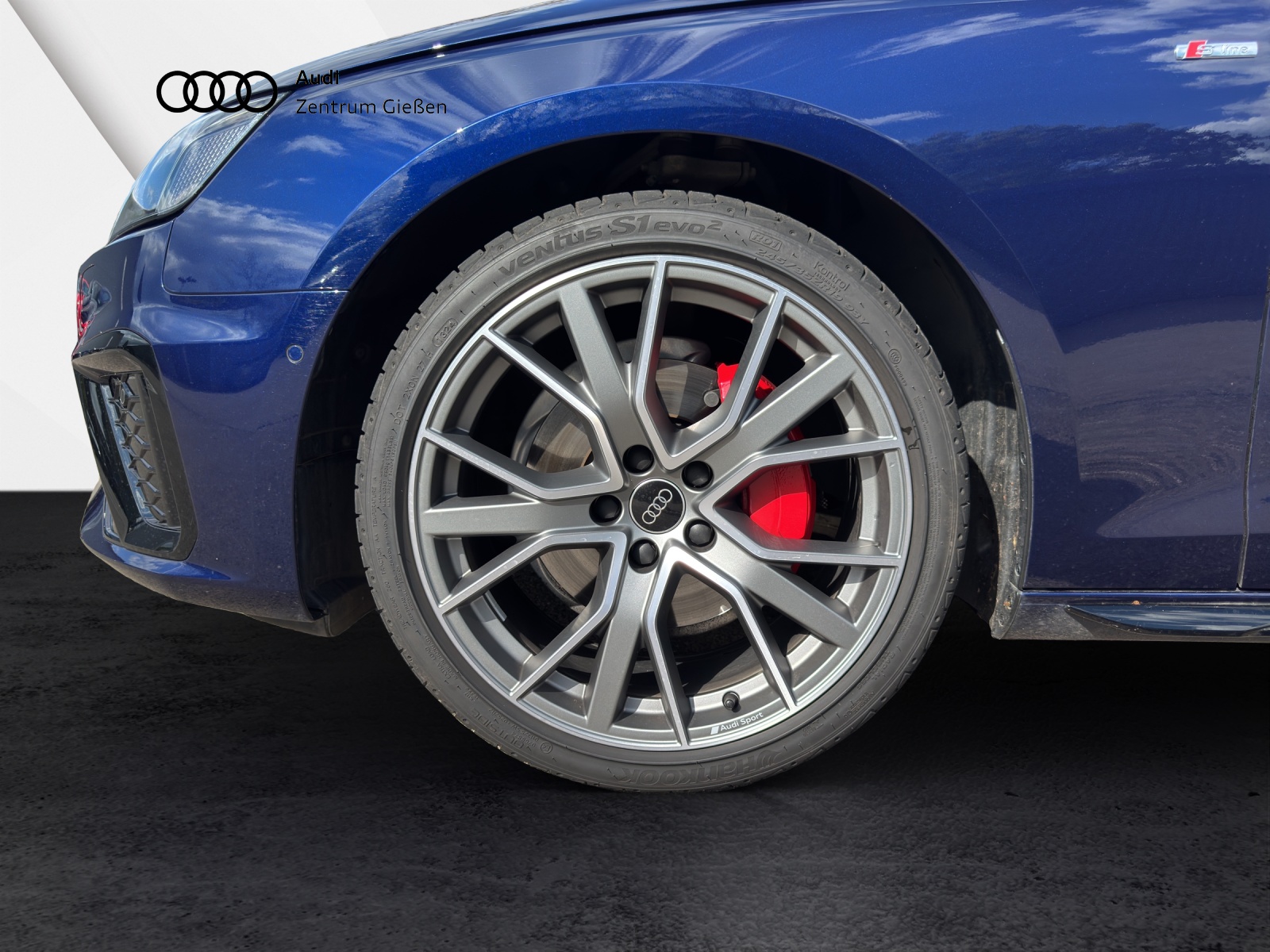 A4 Avant 40 TFSI S line Black B&O Pano Matrix-LED