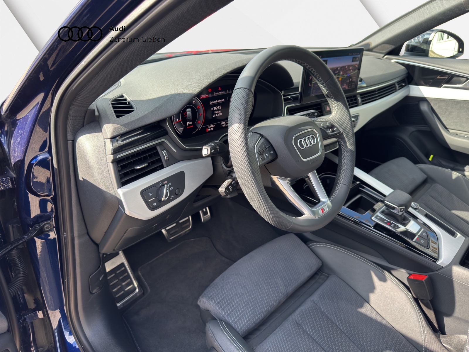 A4 Avant 40 TFSI S line Black B&O Pano Matrix-LED