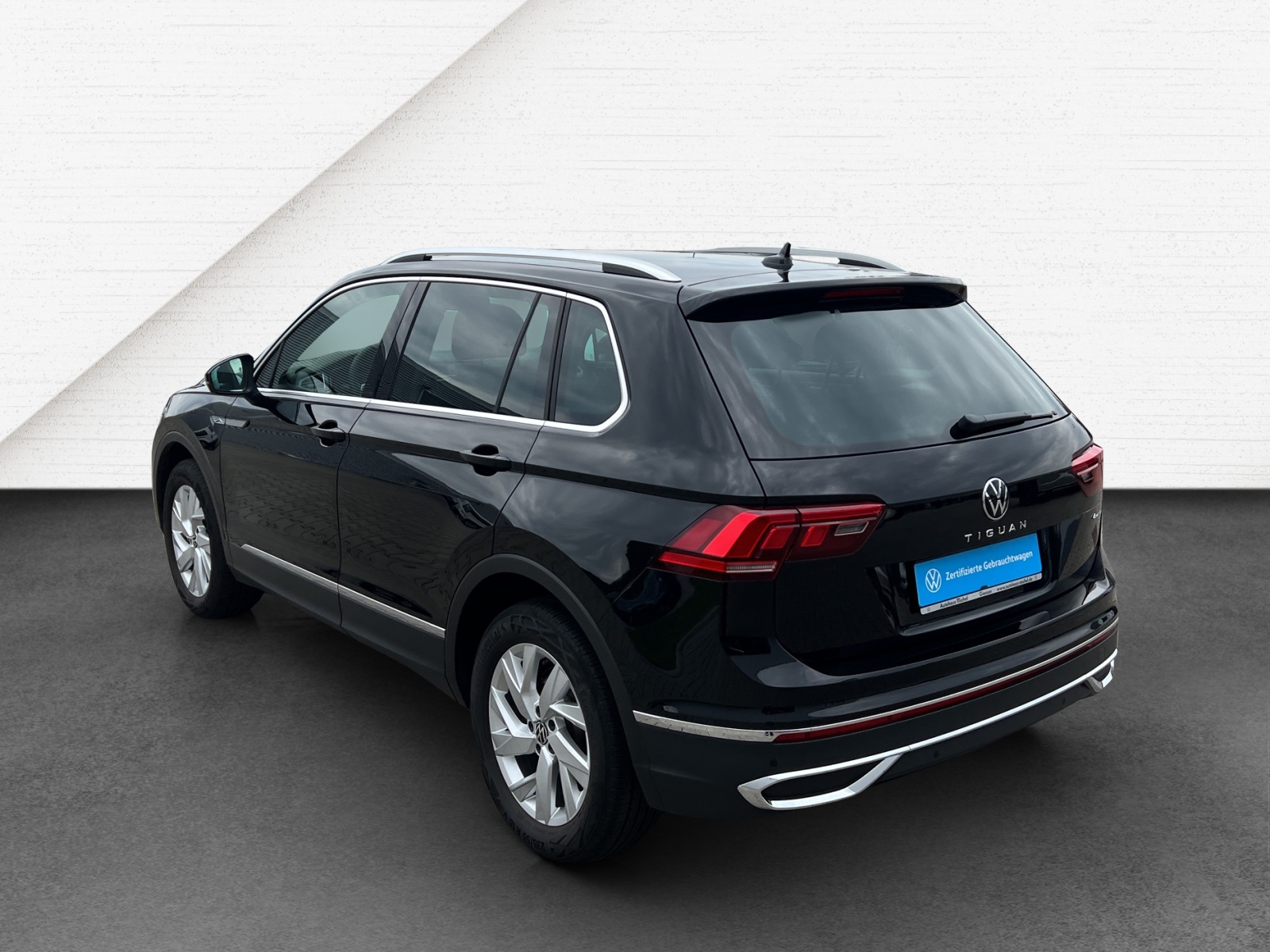 Tiguan 2.0 TDI DSG 4M Elegance LED-Matrix Standheizung AHK TravelAssist