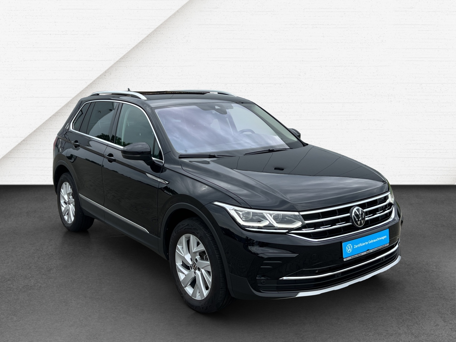 Tiguan 2.0 TDI DSG 4M Elegance LED-Matrix Standheizung AHK TravelAssist