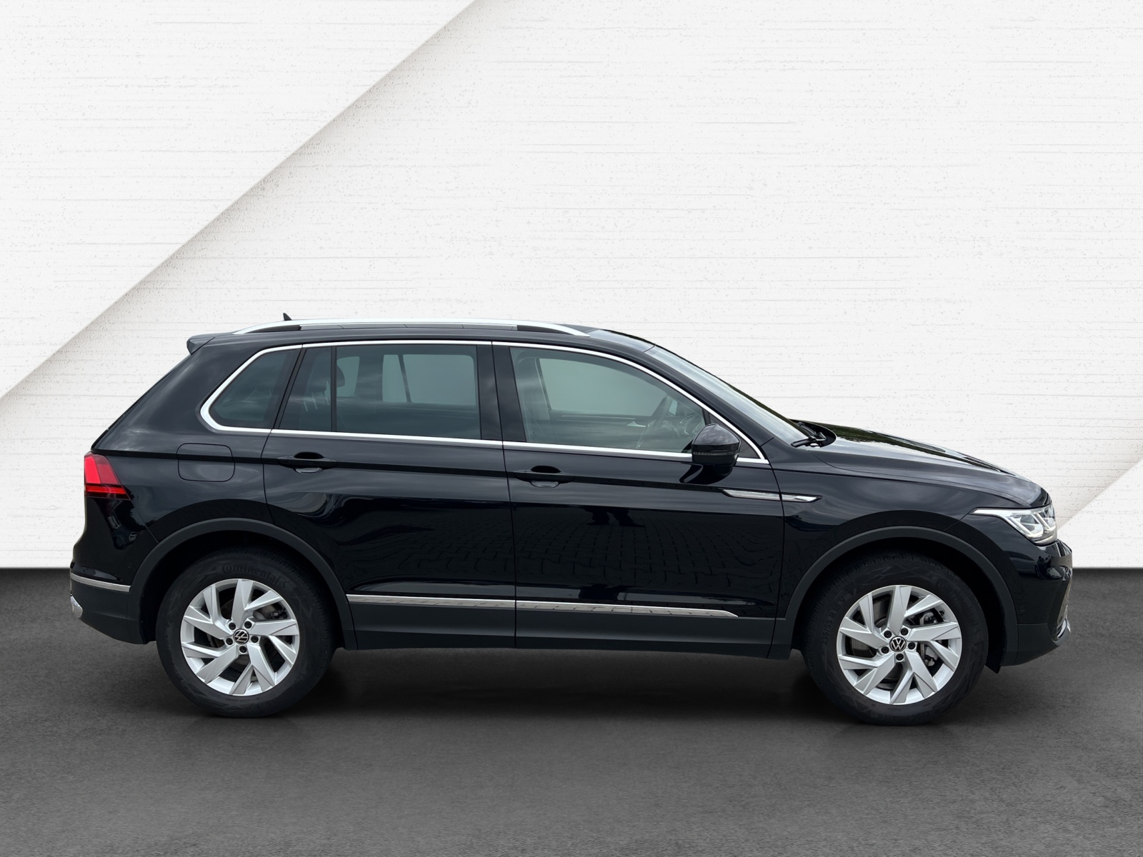 Tiguan 2.0 TDI DSG 4M Elegance LED-Matrix Standheizung AHK TravelAssist