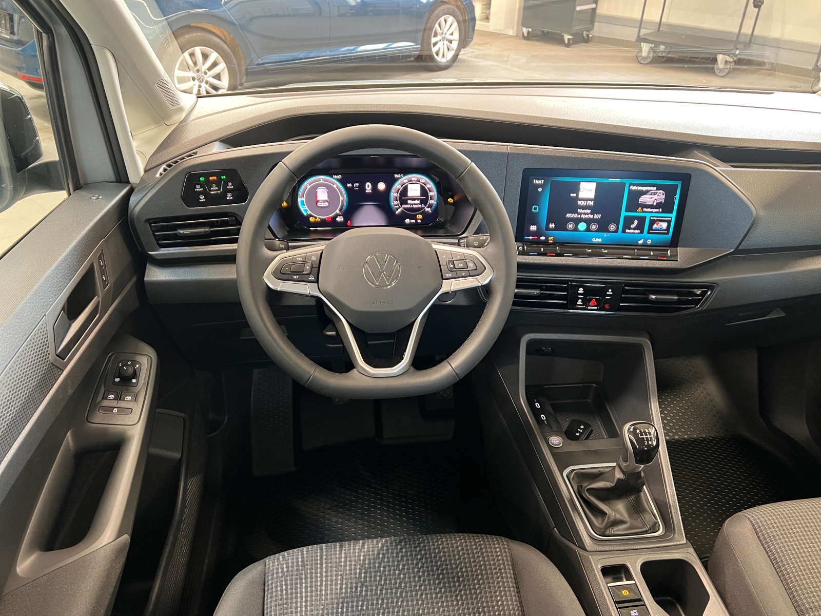 Caddy 2.0 TDI 4 Motion Clima Allrad PDC Kamera