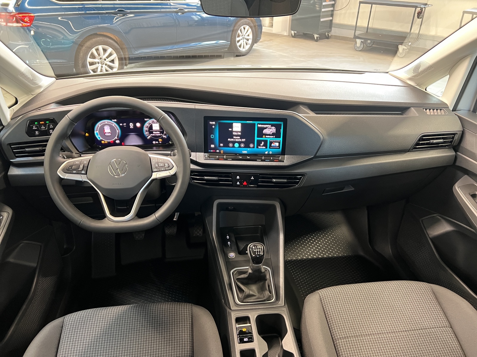 Caddy 2.0 TDI 4 Motion Clima Allrad PDC Kamera