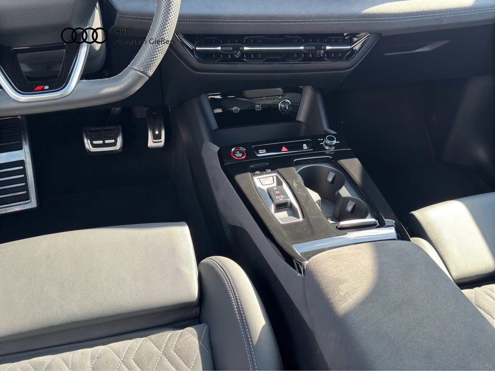 SQ6 e-tron quattro AHK Pano B&O Tech-pro