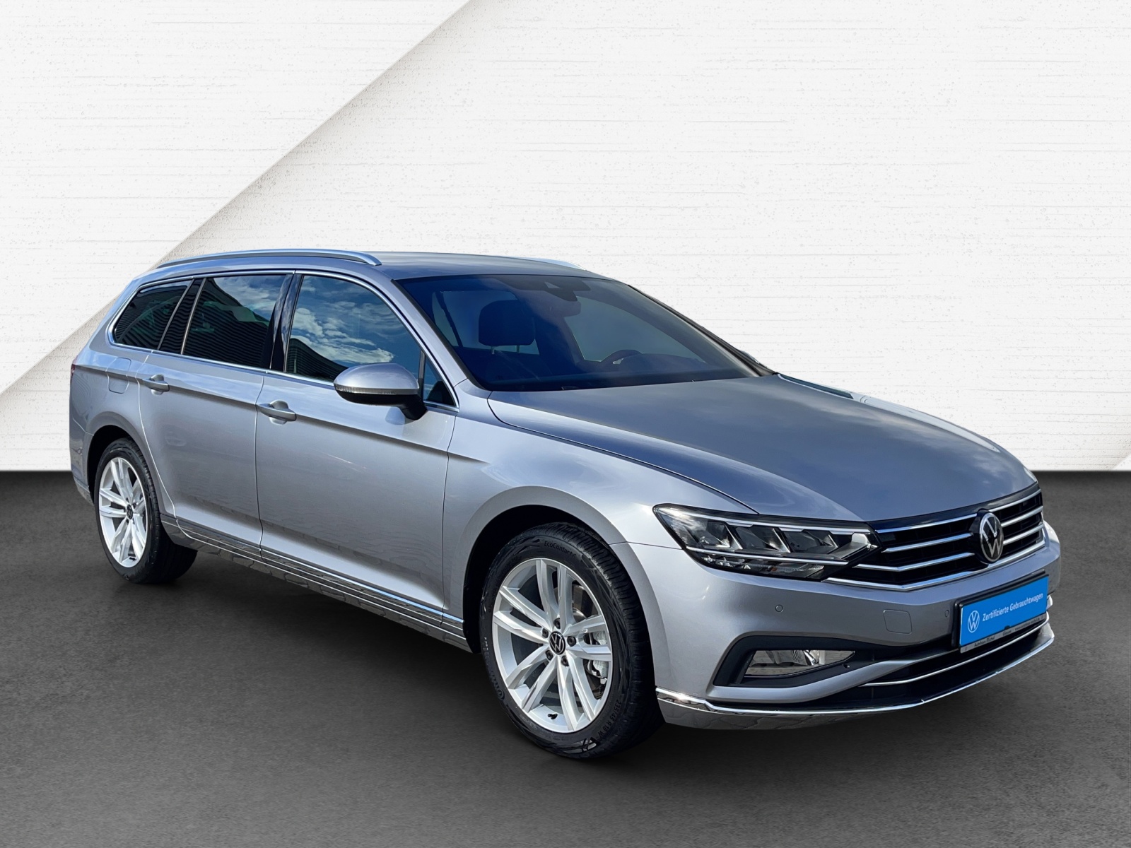 Passat Variant 1.5 TSI DSG Elegance LED TravelAssist Navi Alu-18Zoll