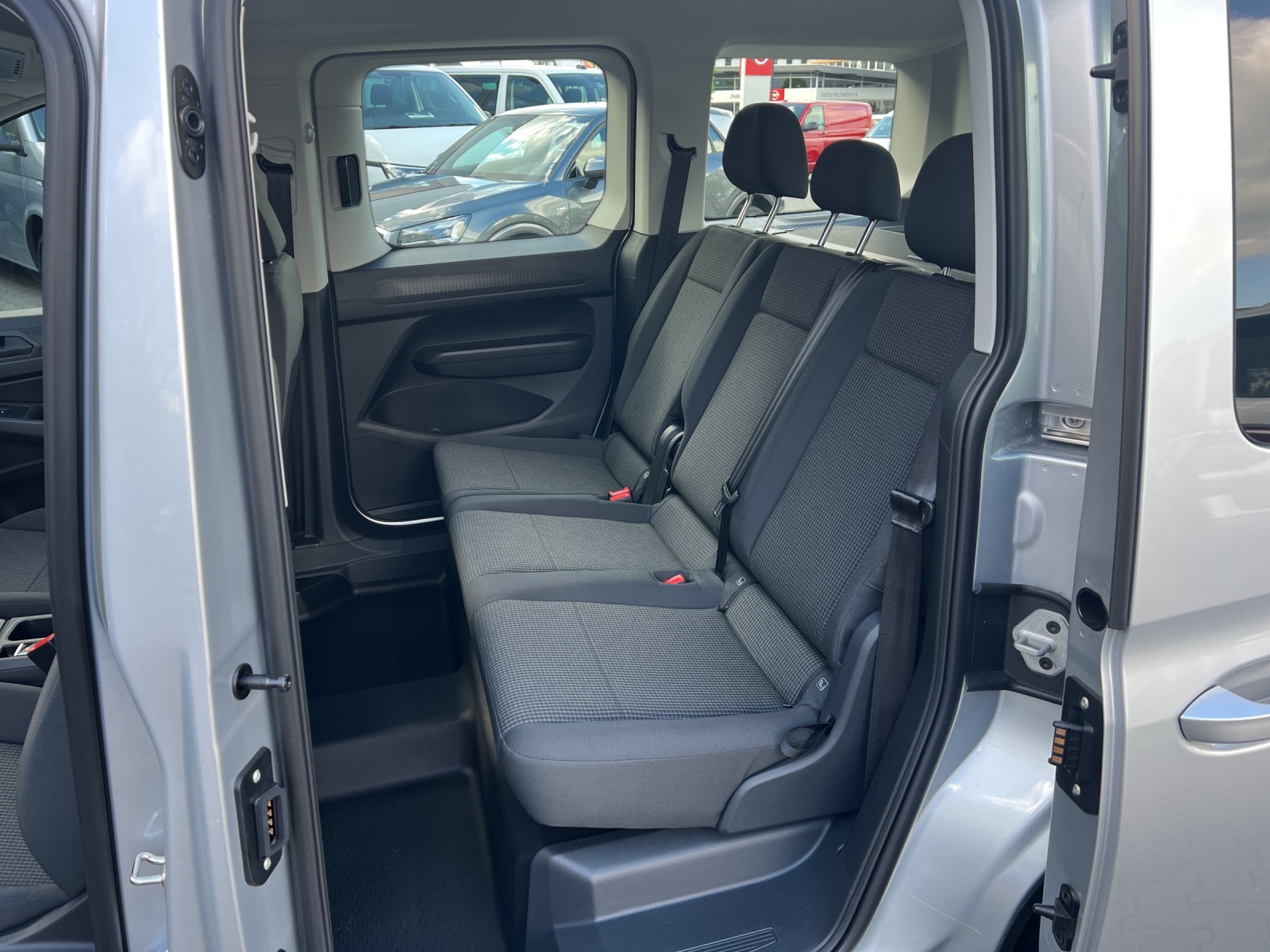 Caddy 2.0 TDI 4 Motion Klima PDC Kamera