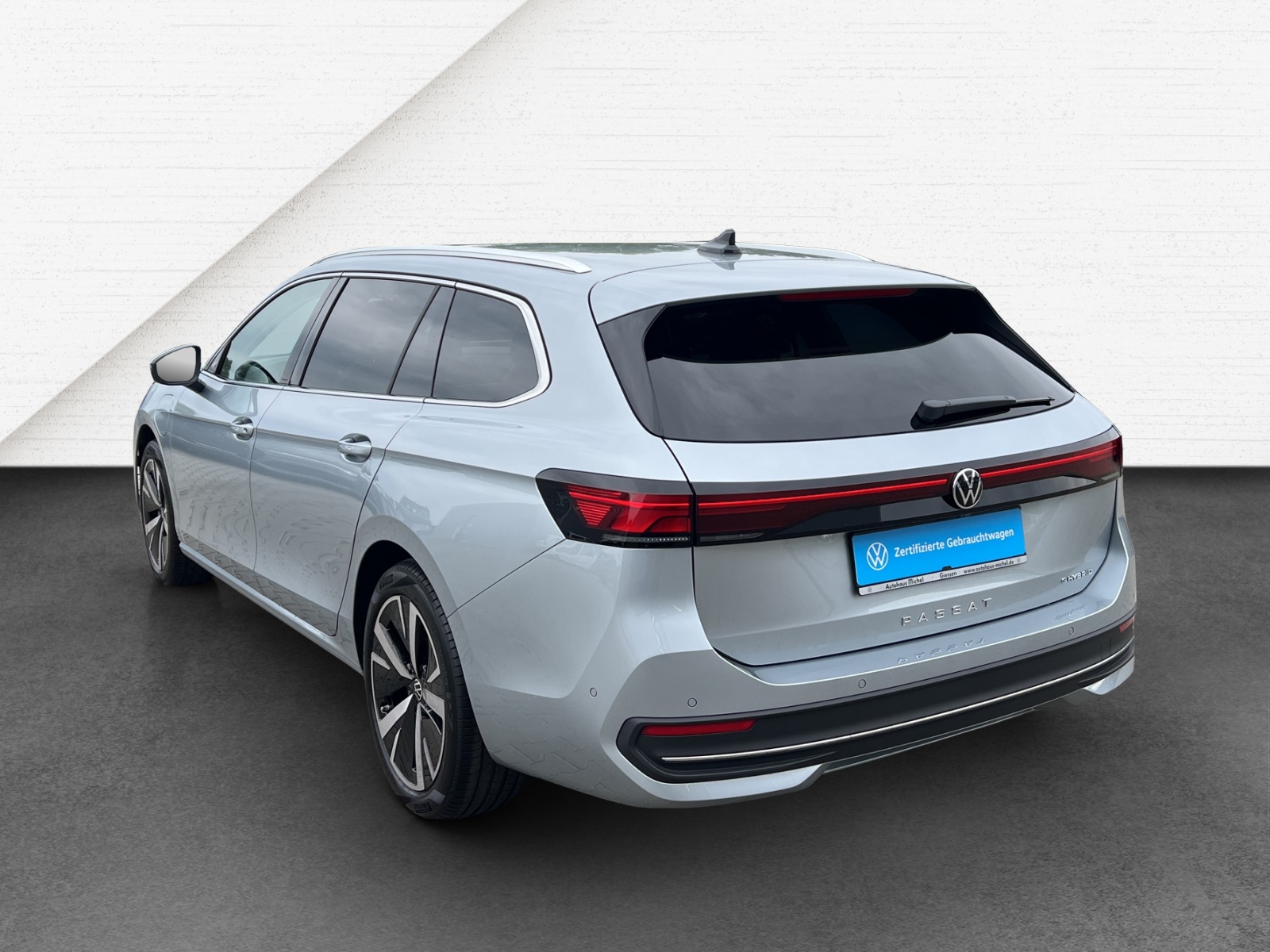 Passat Variant TSI Plug-In Hybrid DSG Business LED Navi AHK ErgoActive