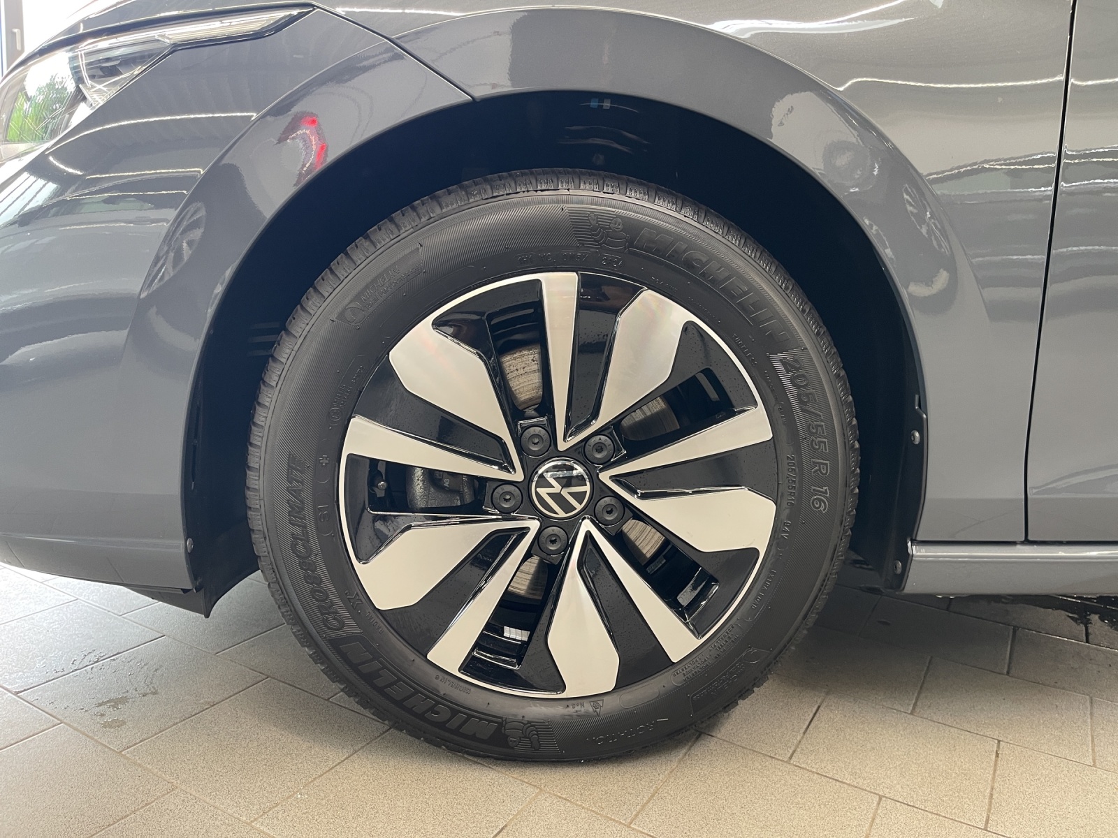 Golf VIII 2.0 TDI DSG Goal LED-Plus TravelAssist Navi AHK