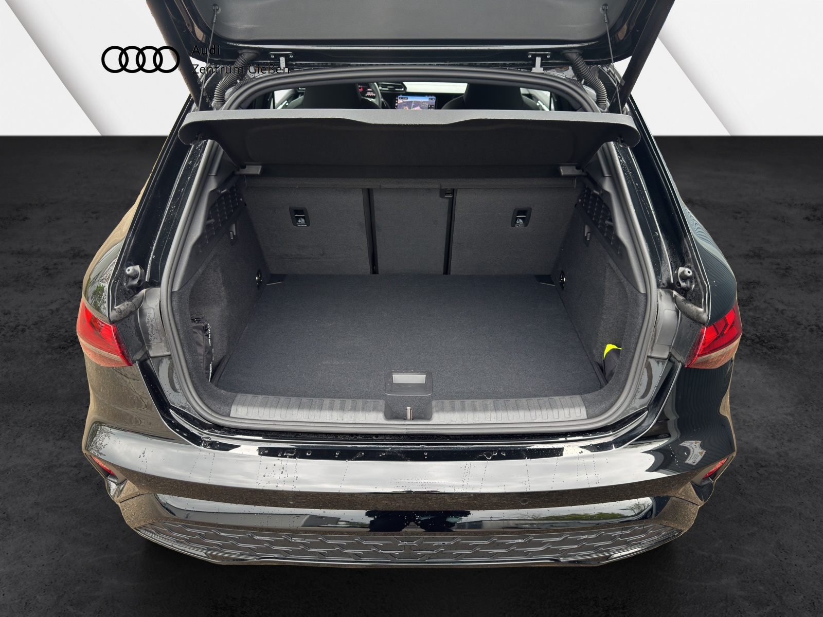 A3 Sportback 35 TDI S line Black AHK Assistenzpaket Navi LED