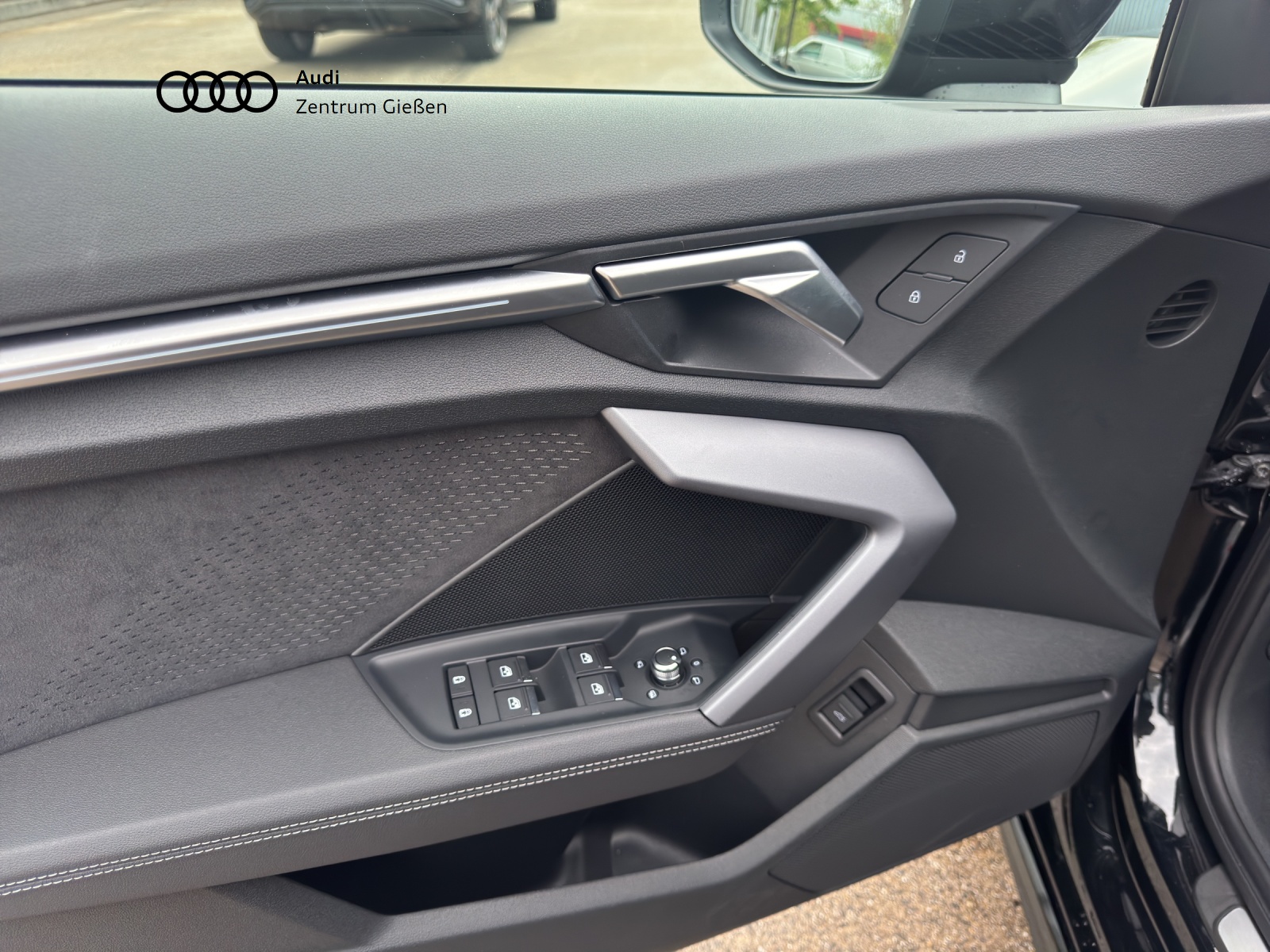 A3 Sportback 35 TDI S line Black AHK Assistenzpaket Navi LED