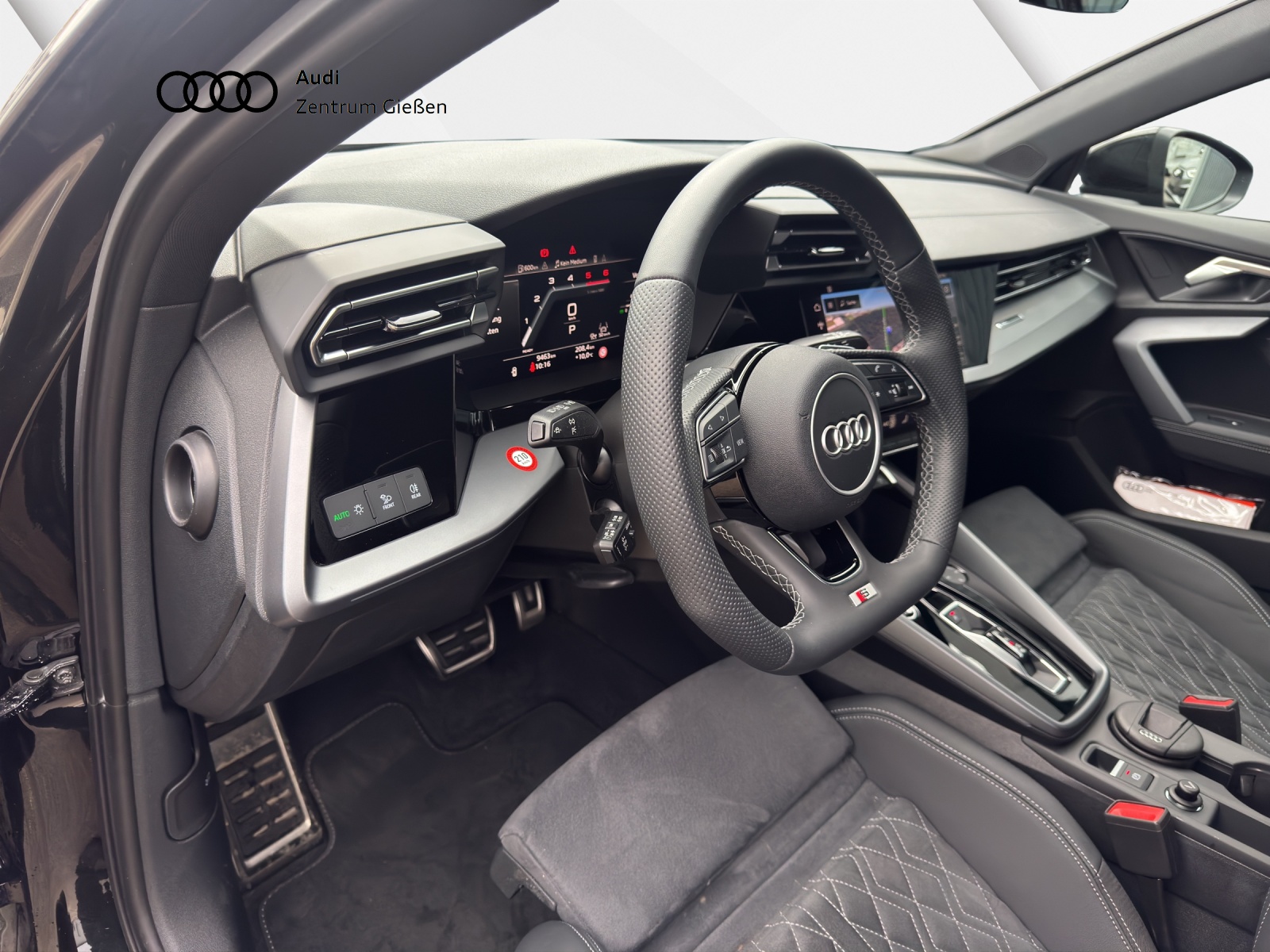 A3 Sportback 35 TDI S line Black AHK Assistenzpaket Navi LED