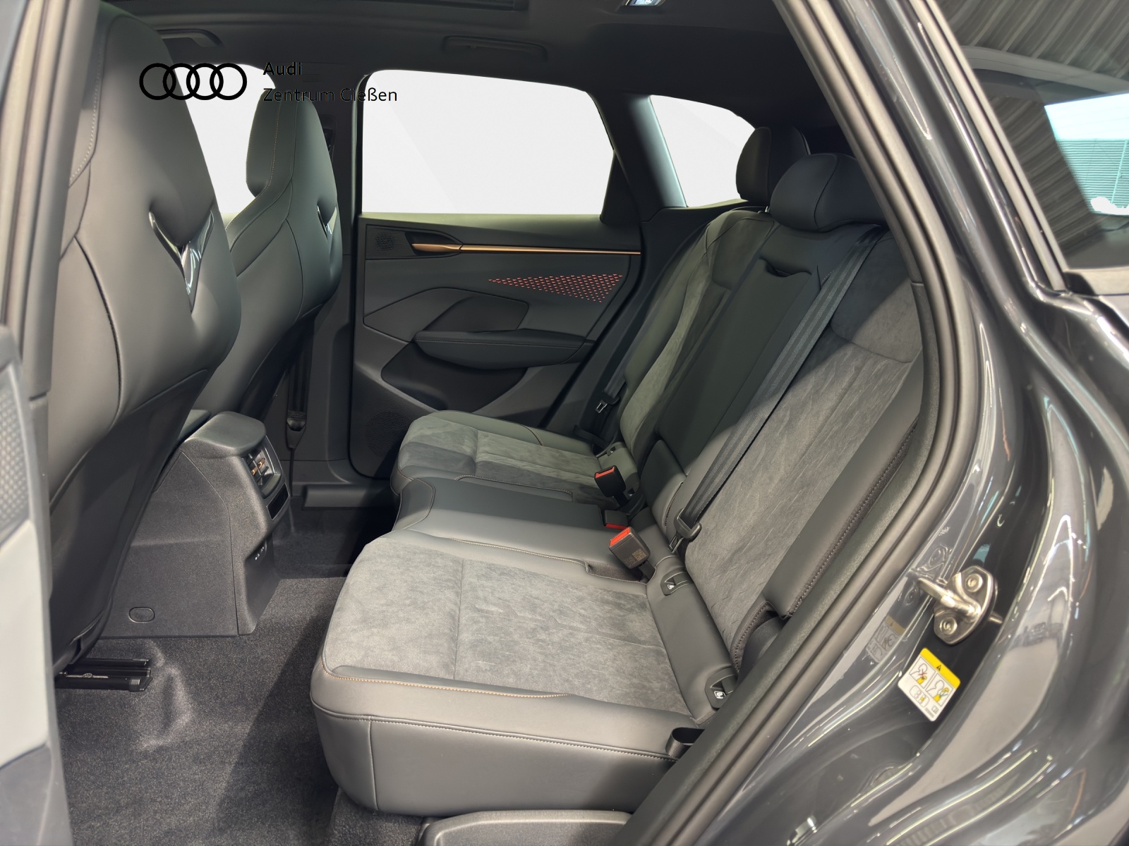 Terramar 2.0 TSI 4Drive VZ AHK DCC HuD PANO ACC Navi
