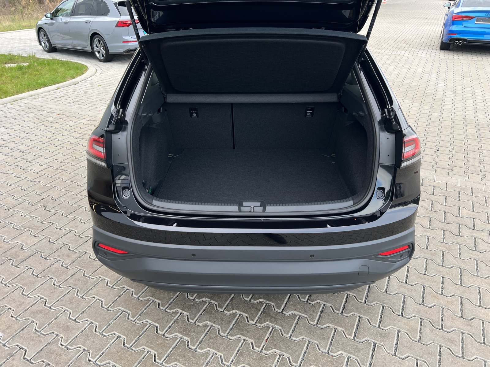 Taigo 1.0 TSI DSG Life IQ-Light TravelAssist AppConnect Rückkamera