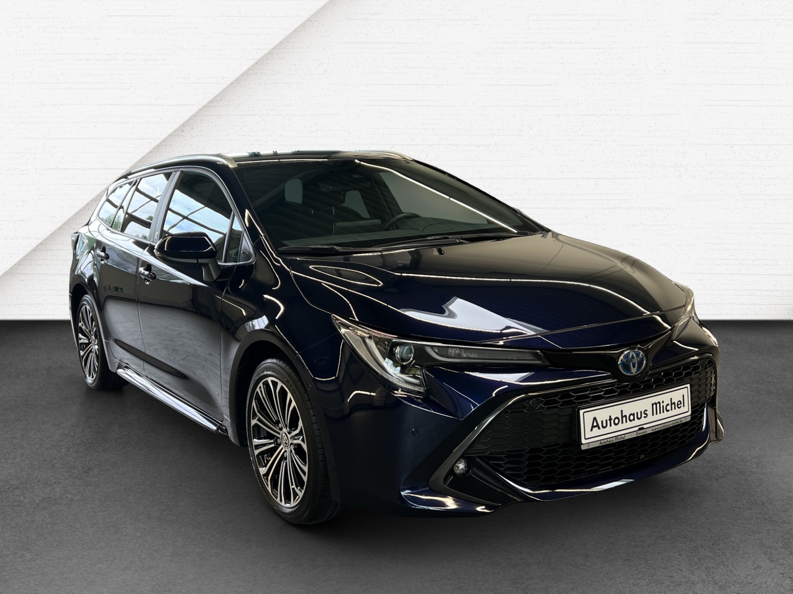 Corolla Touring Sports MILD-Hybrid Team D Smart Connect mit Navi