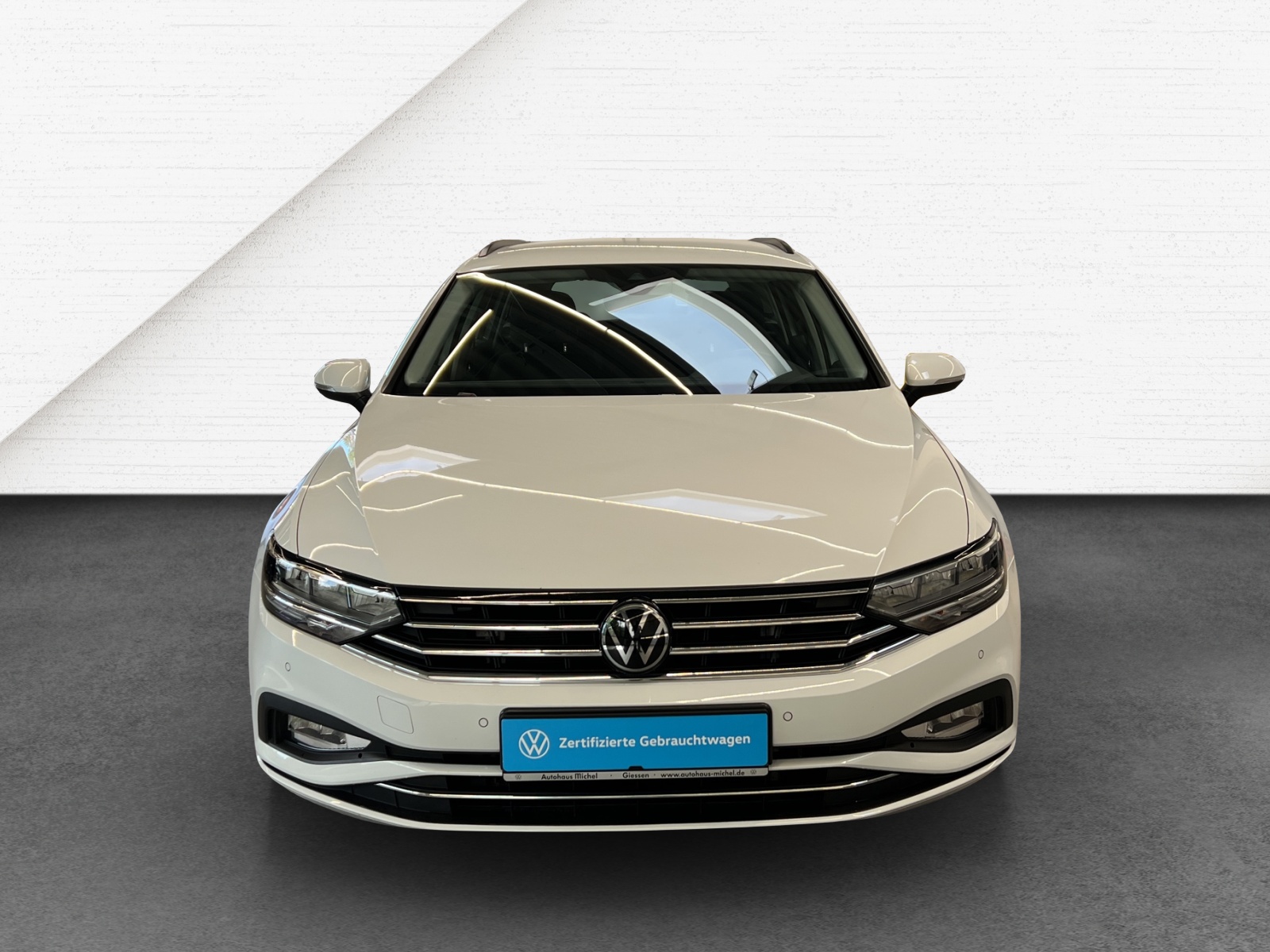 Passat Variant 2.0 TDI DSG Business LED TravelAssist Navi Rückkamera