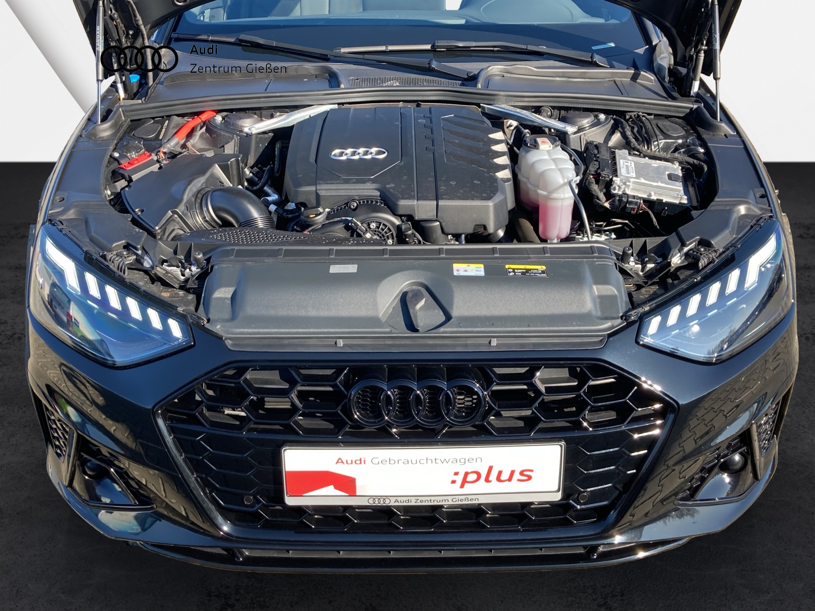 A4 Avant 40 TFSI S line competition edition plus Matrix-LED Black MMI Navi Plus