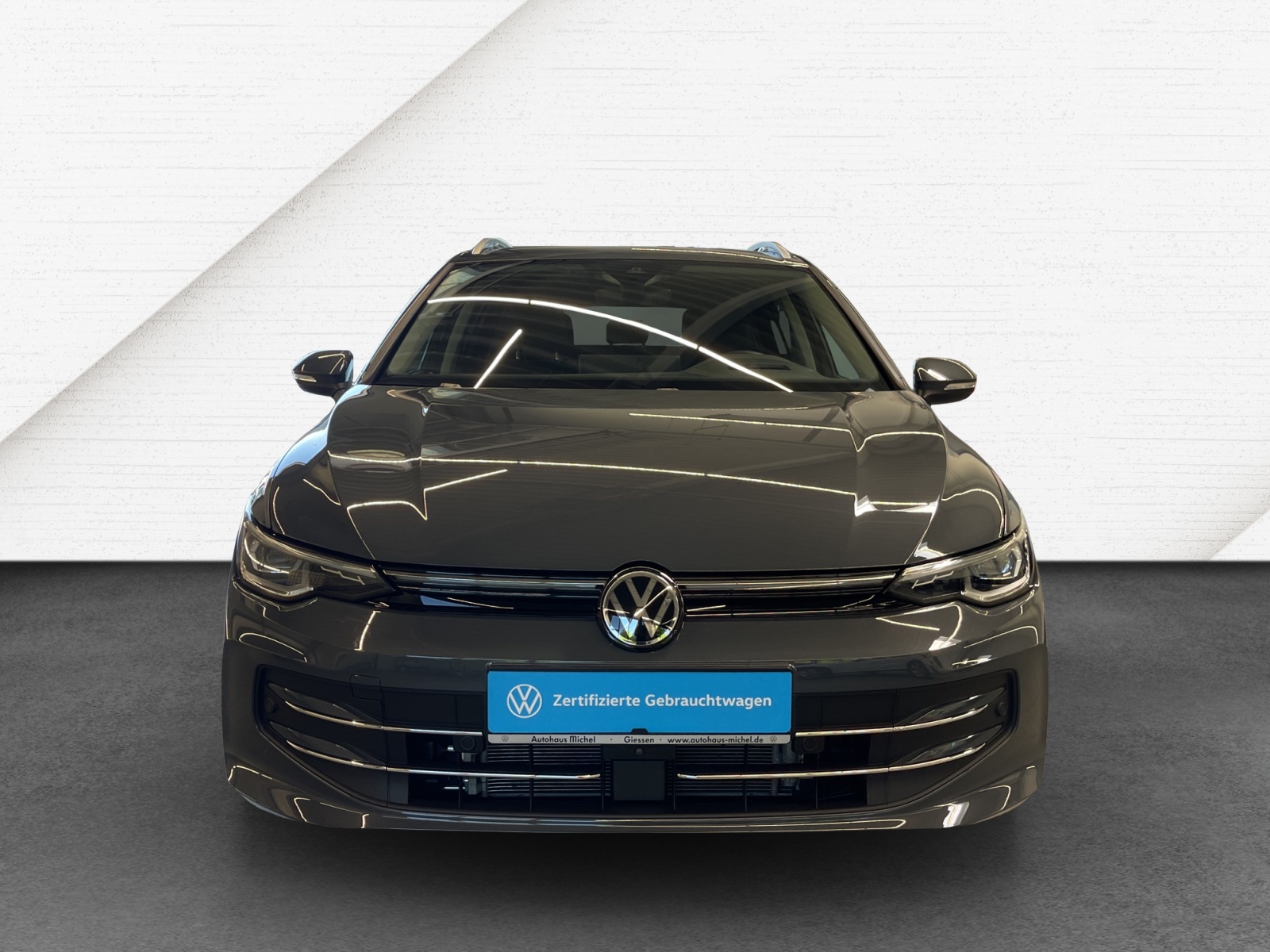 Golf VIII Variant 1.5 eTSI DSG Style LED-Plus Panodach HeadUp Navi AHK