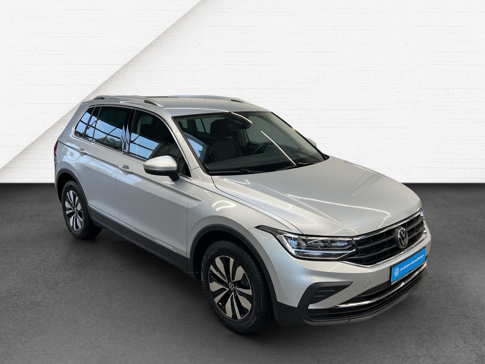 Tiguan 2.0 TDI DSG Move ACC LED Navi AHK