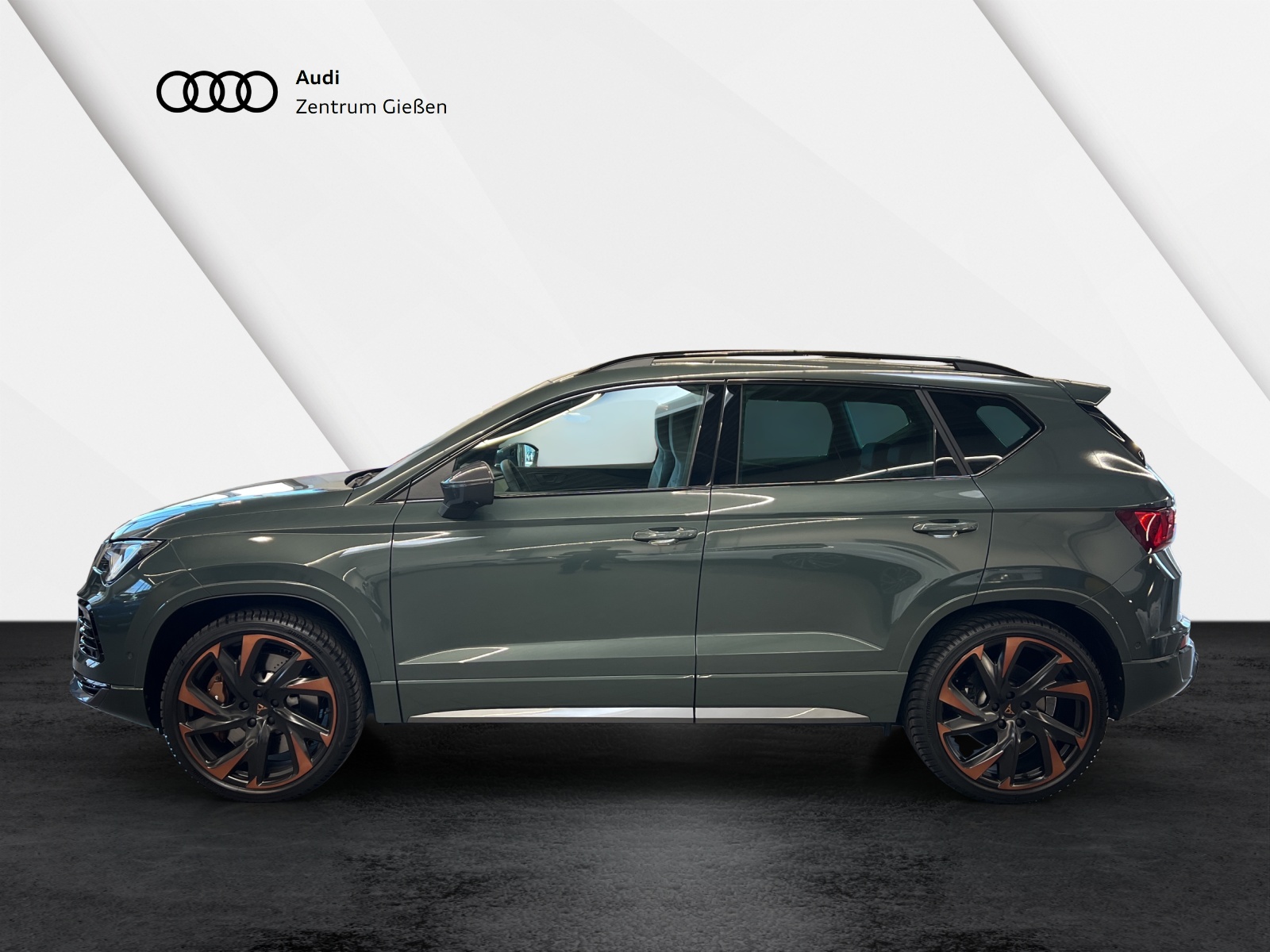 Ateca 2.0 TSI 4Drive VZ Tribe Edition Akrapovic PANO AHK