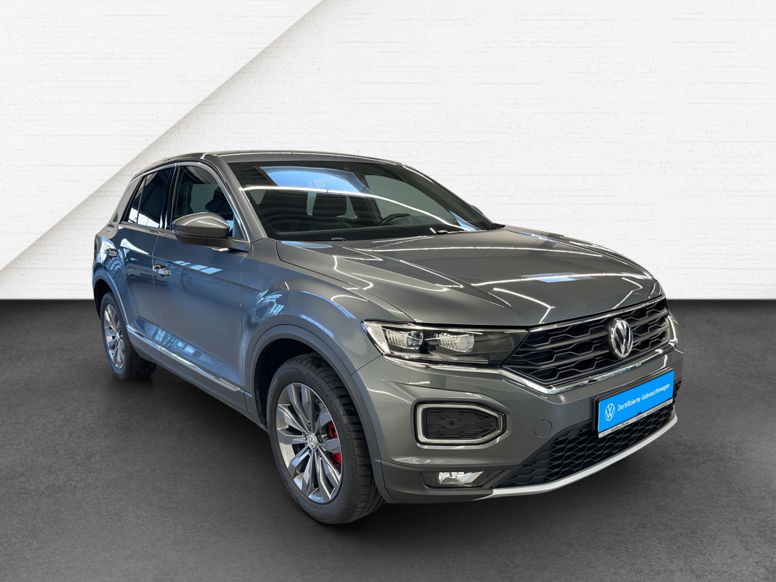 T-Roc 2.0 TDI DSG 4M Sport ACC LED Navi Rückkamera ActiveInfo